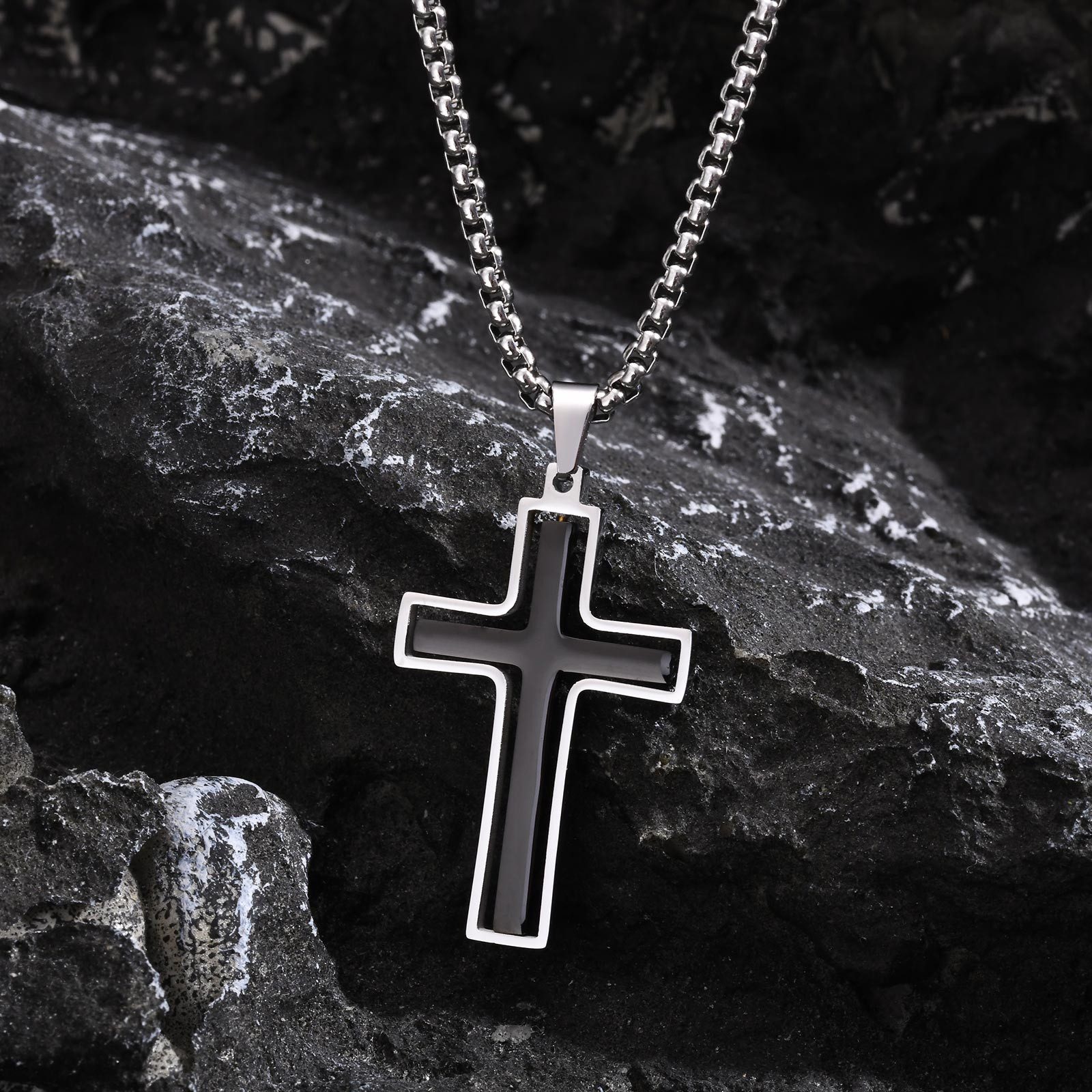 KARMA Kreuzkette Herrenkette Halskette mit Anhänger Edelstahl Kreuz Silber Schwarz (Kette mit Anhänger), Herrenschmuck Männerschmuck Geschenk für Ihn Kreukette – Bild 4 von 5