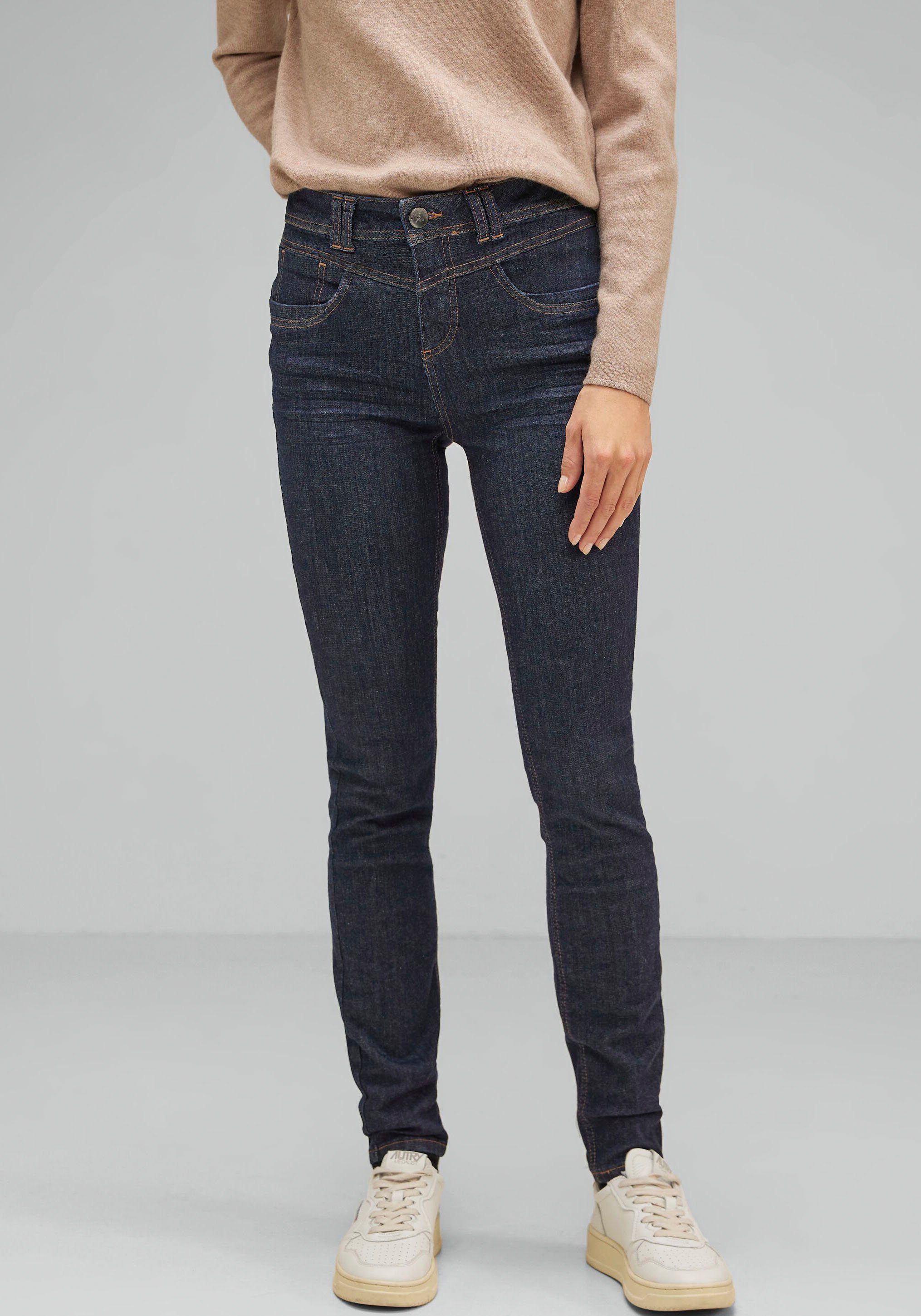 STREET ONE Slim-fit-Jeans im 5-Pocket-Stil, Slim fit mit schmalen Beinen  und hoher Leibhöhe