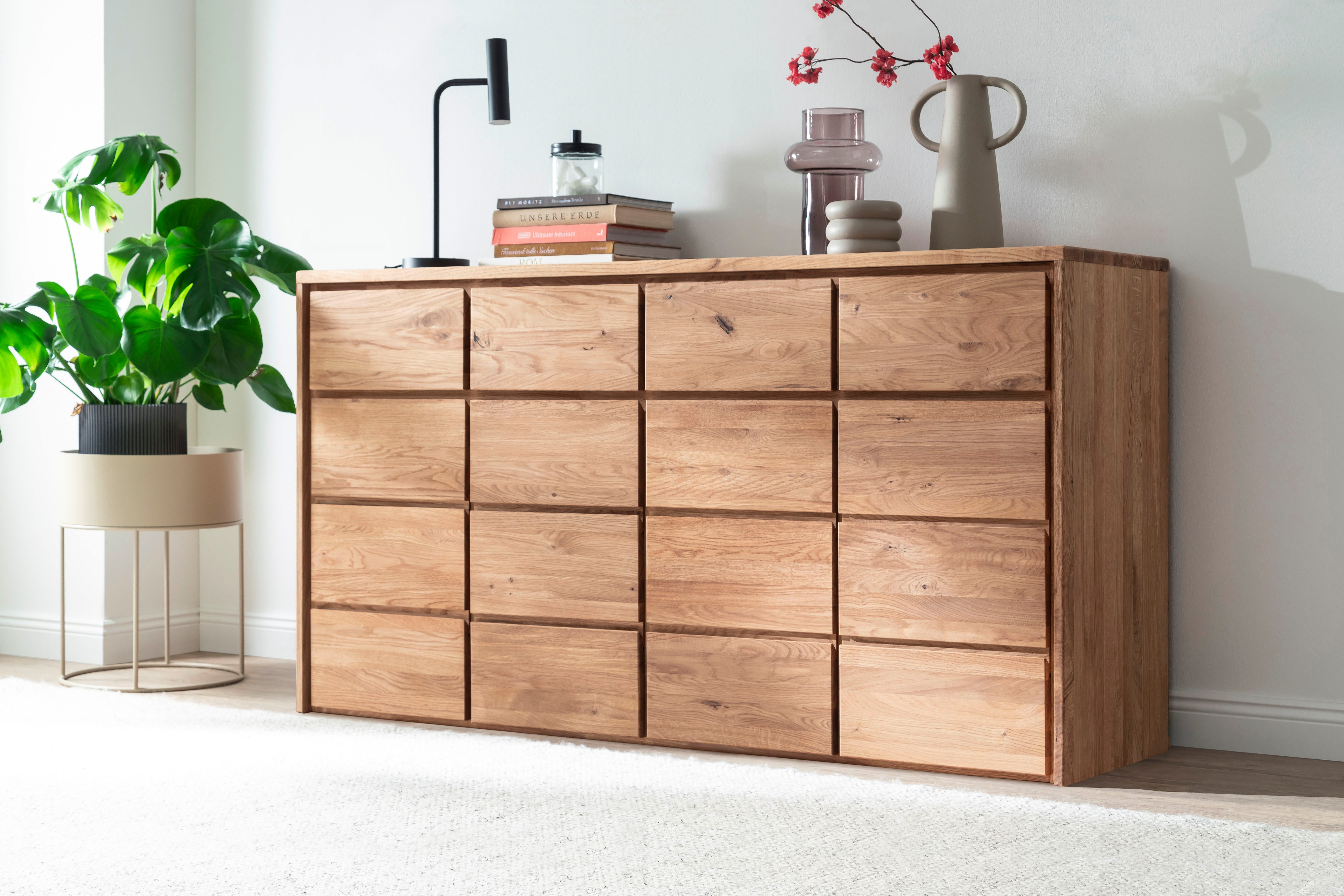 Home affaire Kommode Zetra Schubladenschrank, 4x Schublade/4x Tür mit Soft-Close-Function, Fertig montiert, Eiche Massivholz, Breite 172 cm