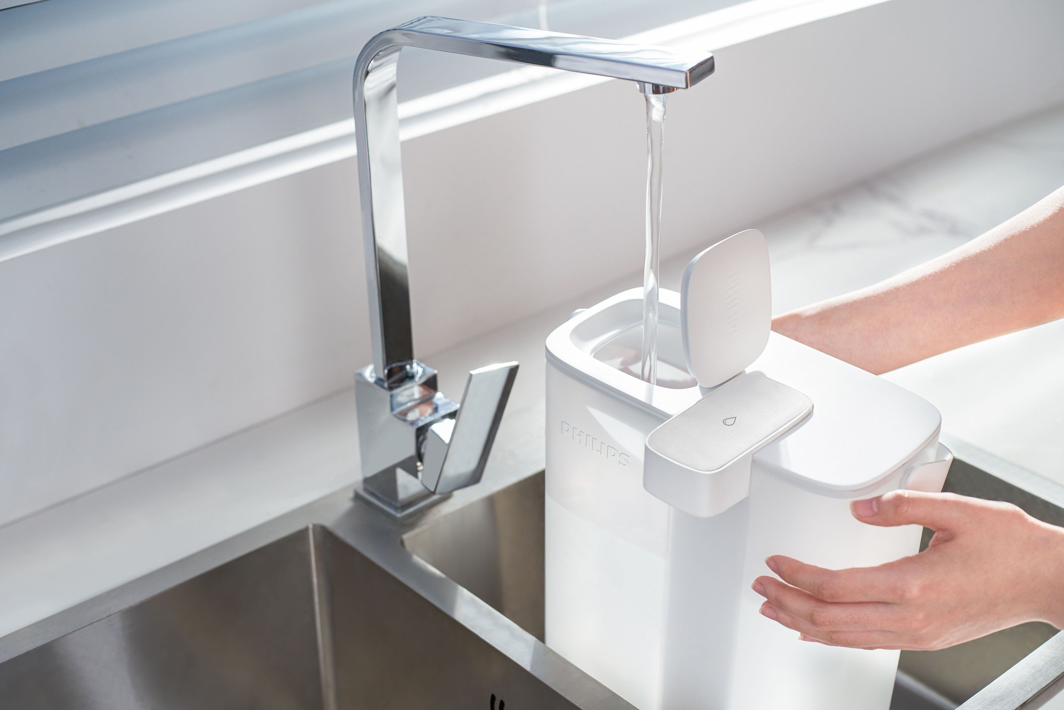 Philips Wasserfilter (Philips Filterkartusche für Sofort-Wasserfilter), 3 l Fassungsvermögen, 1 l/min schneller Durchfluss, wiederaufladbar