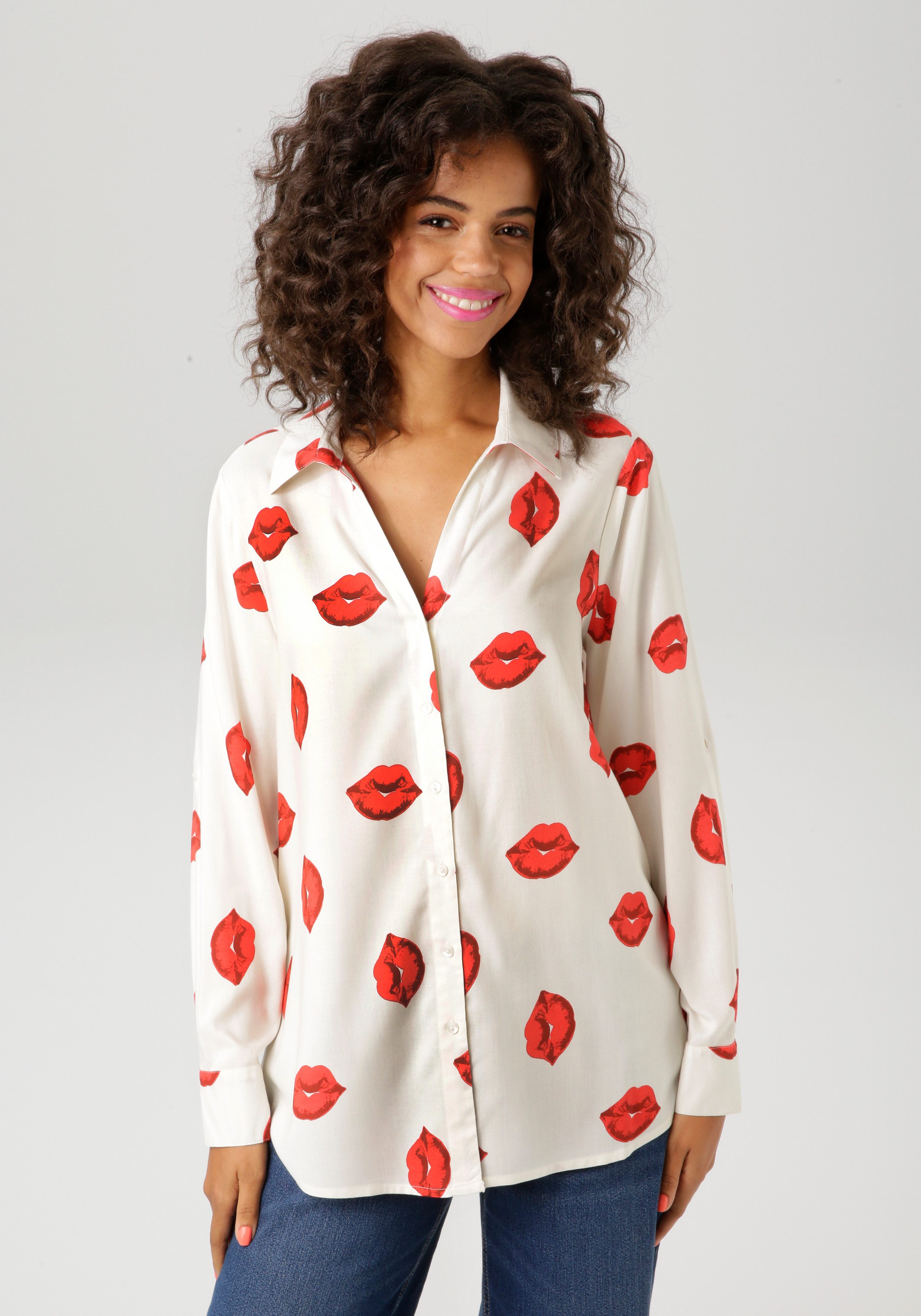 Aniston CASUAL Hemdbluse mit verführerischen Kussmündern bedruckt günstig online kaufen