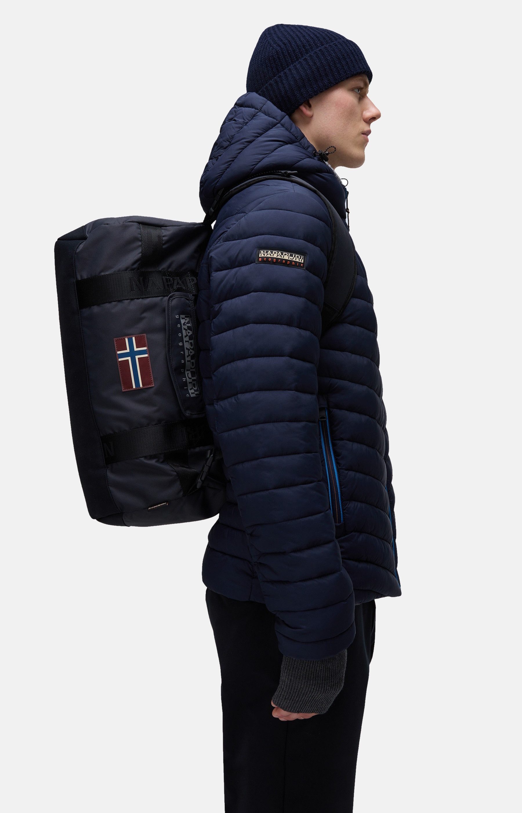 Napapijri Sporttasche Tasche Bering Reisetasche (1-tlg)