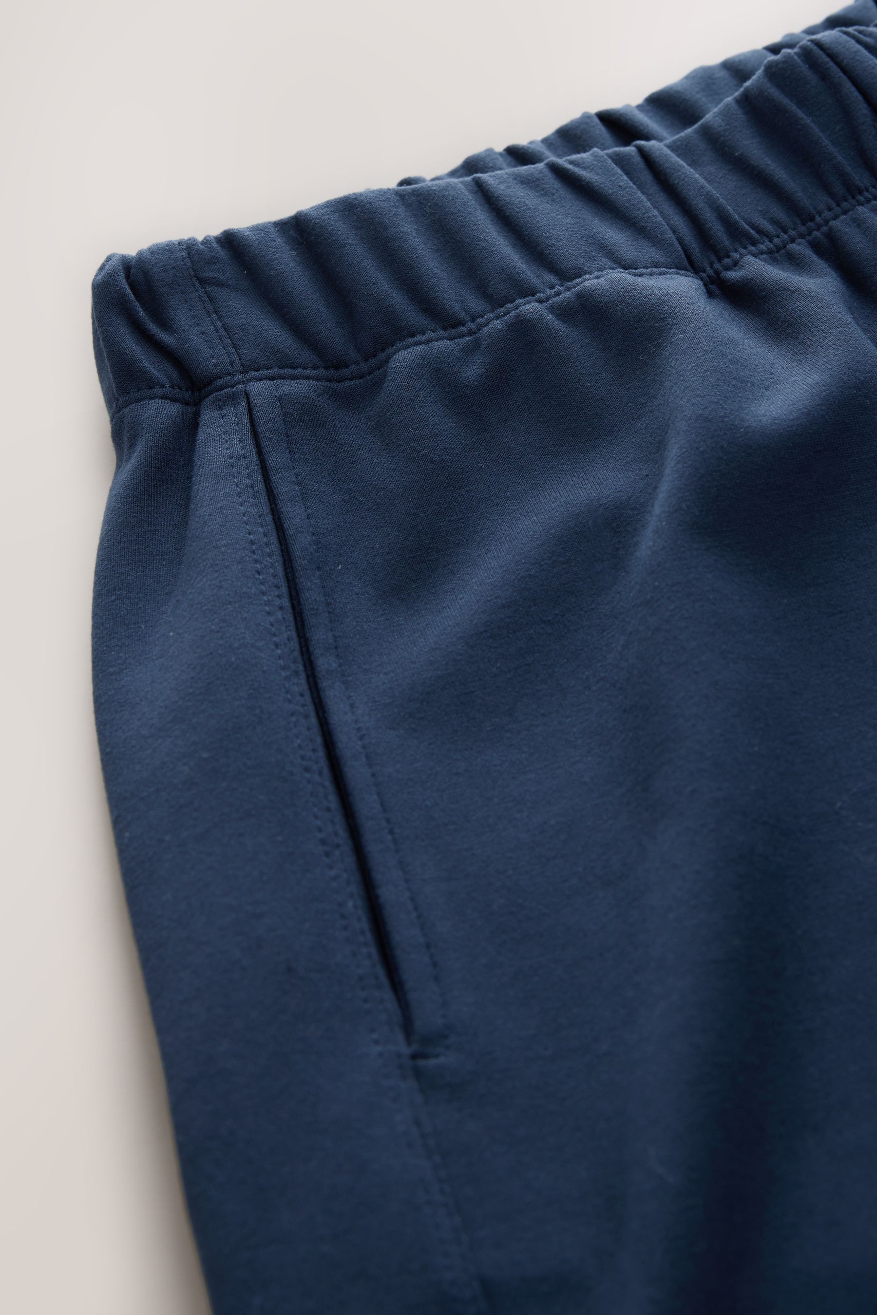 Next Jogginghose Premium Schwere Jogginghose im Barrel-Fit (1-tlg)