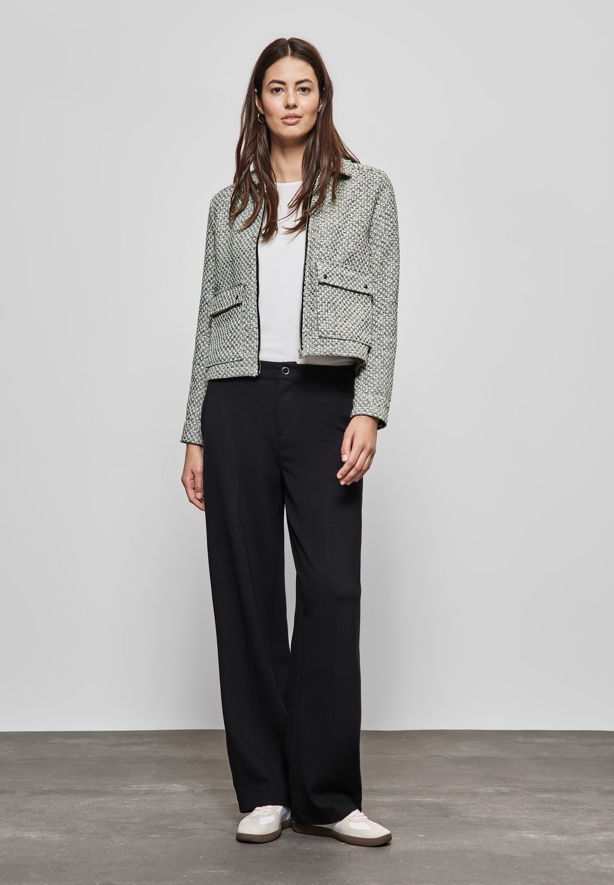 STREET ONE Kurzjacke aus softem Materialmix