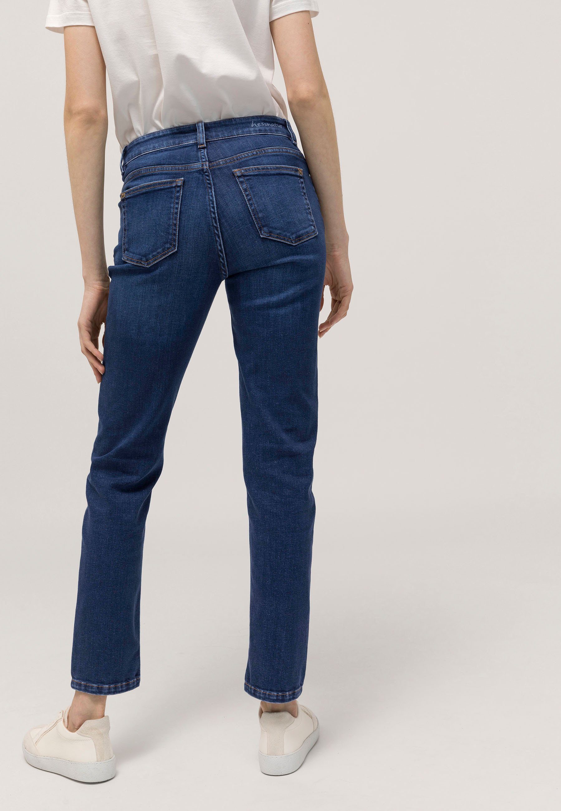 Hessnatur 5-Pocket-Jeans Lea Slim (1-tlg) Fit aus Bio-Denim
