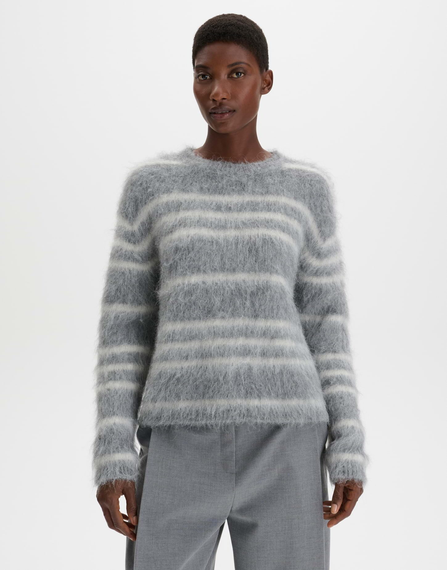someday Strickpullover Taira aus flauschigem Effektgarn Weite Silhouette mit Streifenlook und weicher Haptik