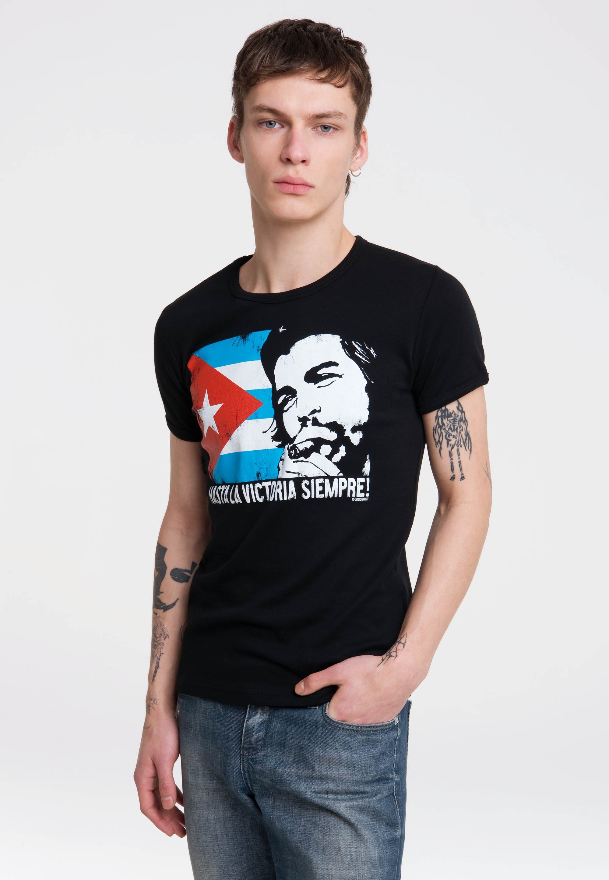 LOGOSHIRT T-Shirt Che Guevara - Cuban Flag mit modischem Vintage-Print