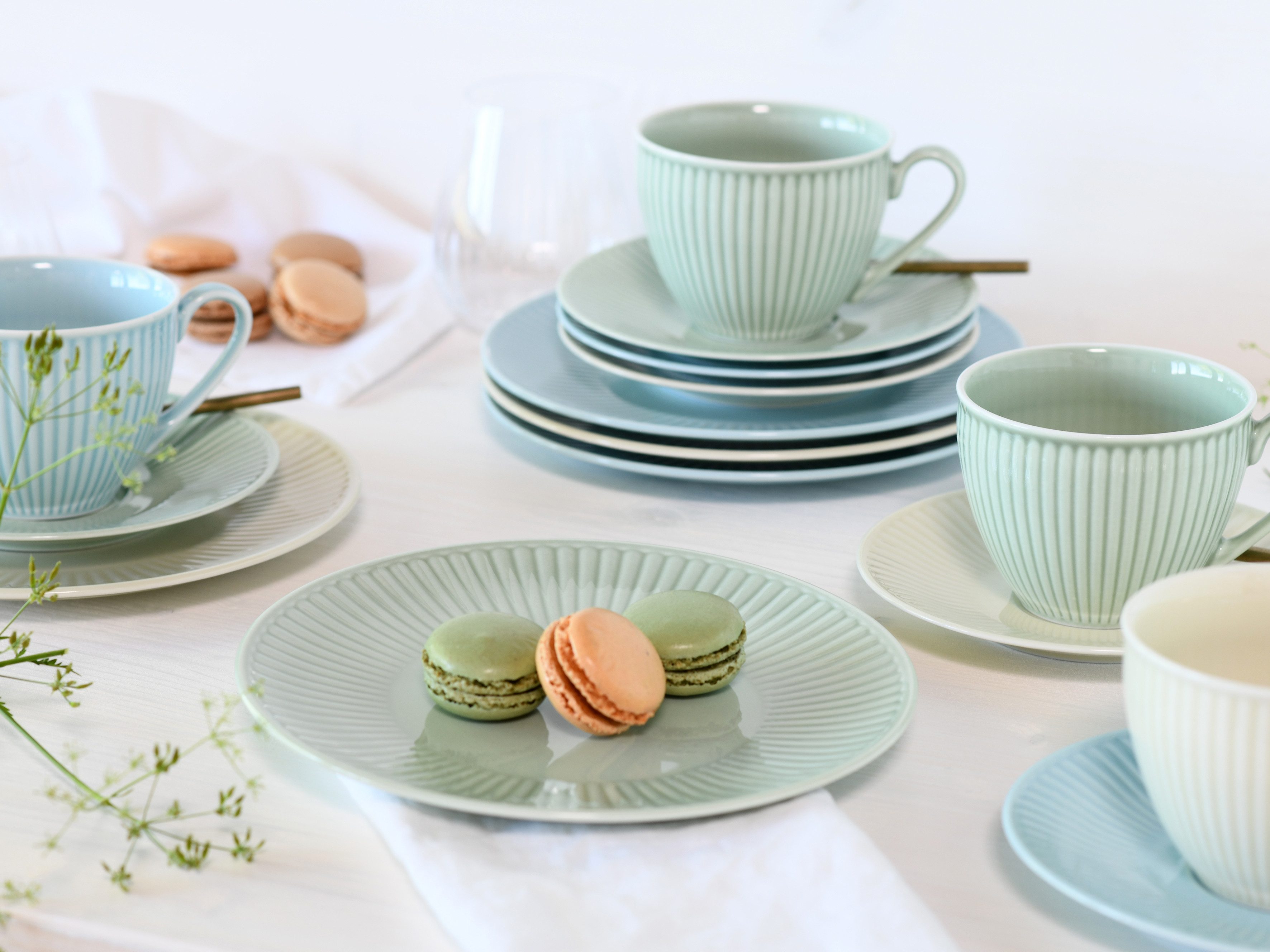CreaTable Kaffeeservice Valencia Pastell, Kaffee-Service 18-tlg (18-tlg), 6 Personen, Porzellan, Elegant, Boho Chic