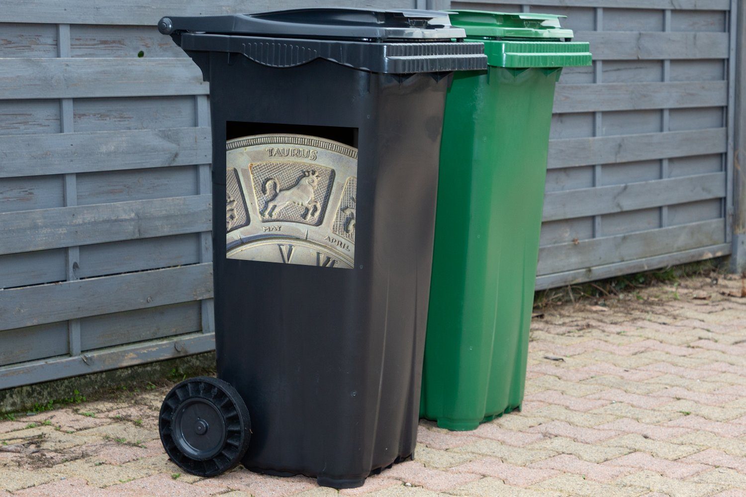MuchoWow Wandsticker Das Abfalbehälter Mülltonne, Taurus Sticker, St), Sternbild Container, einer auf Mülleimer-aufkleber, (1 Sonnenuhr