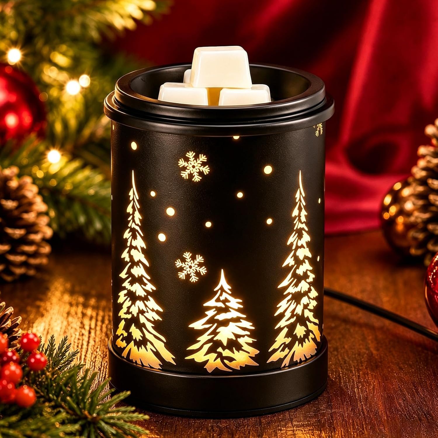 BlingBin Duftlampe Elektrische Duftlampe mit eingravierter Weihnachtsbaum-Gravur (1 Stück, 1 St., 15 × 10,3 × 10,3 cm), Aromalampe als Weihnachtsdekoration für Duftwachs