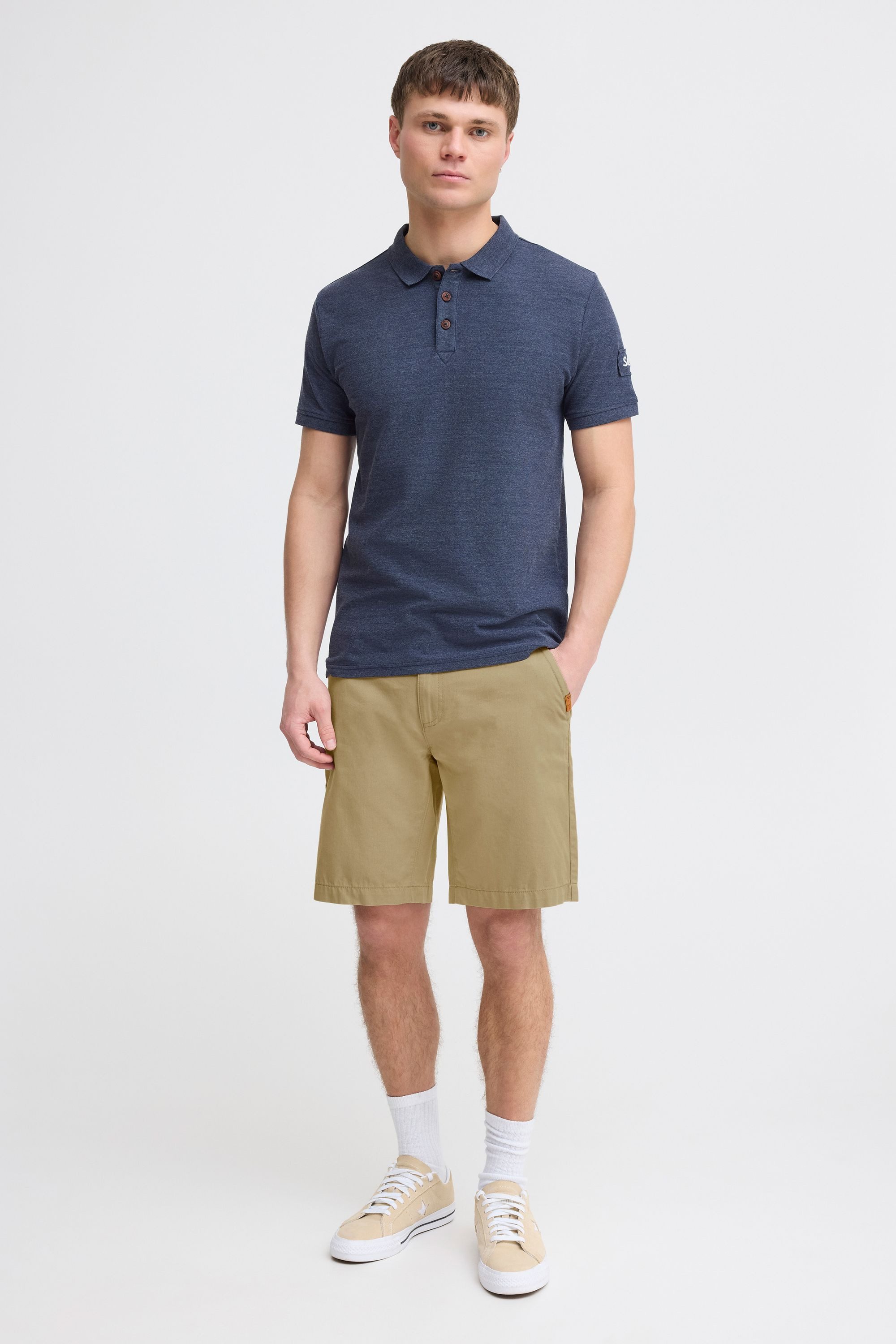 !Solid Chinoshorts SDThement Kurze Hose mit zwei verdeckten Gesäßtaschen