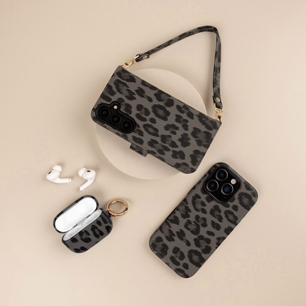 Selencia Backcover Selencia Sabi Backcover Leopardenmuster mit MagSafe Apple iPhone 16 Pr – Bild 5 von 5
