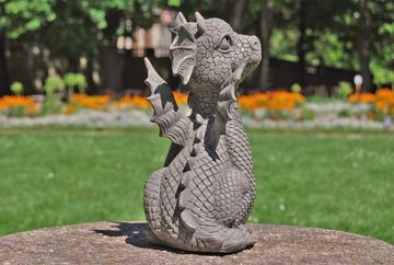 MystiCalls Gartenfigur Gartendrache - Modell Himmelblick - Gartenfigur, (Einzelartikel, 1 St), Für Drinnen und Draußen, wetterfest, nicht frostfest