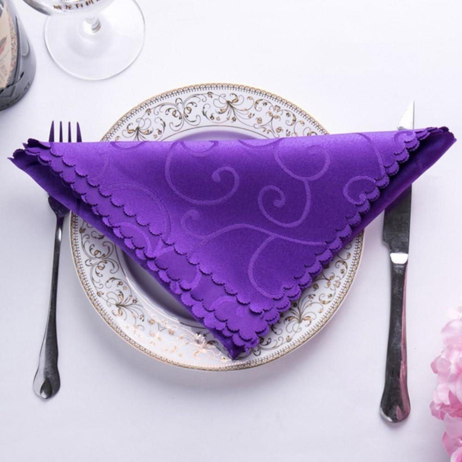 LuxusKollektion Stoffserviette Stoffservietten 48x48cm Jacquard Lila 2er Pack, (2 St)