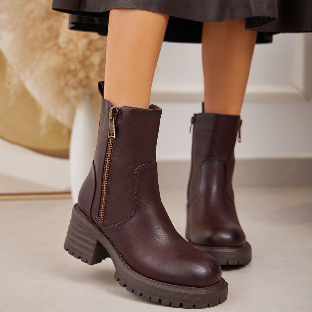 Ital-Design Modischer Damen Stiefel mit Zipper und Blockabsatz Plateaustiefelette (90649131) Blockabsatz Stiefeletten in Weinrot
