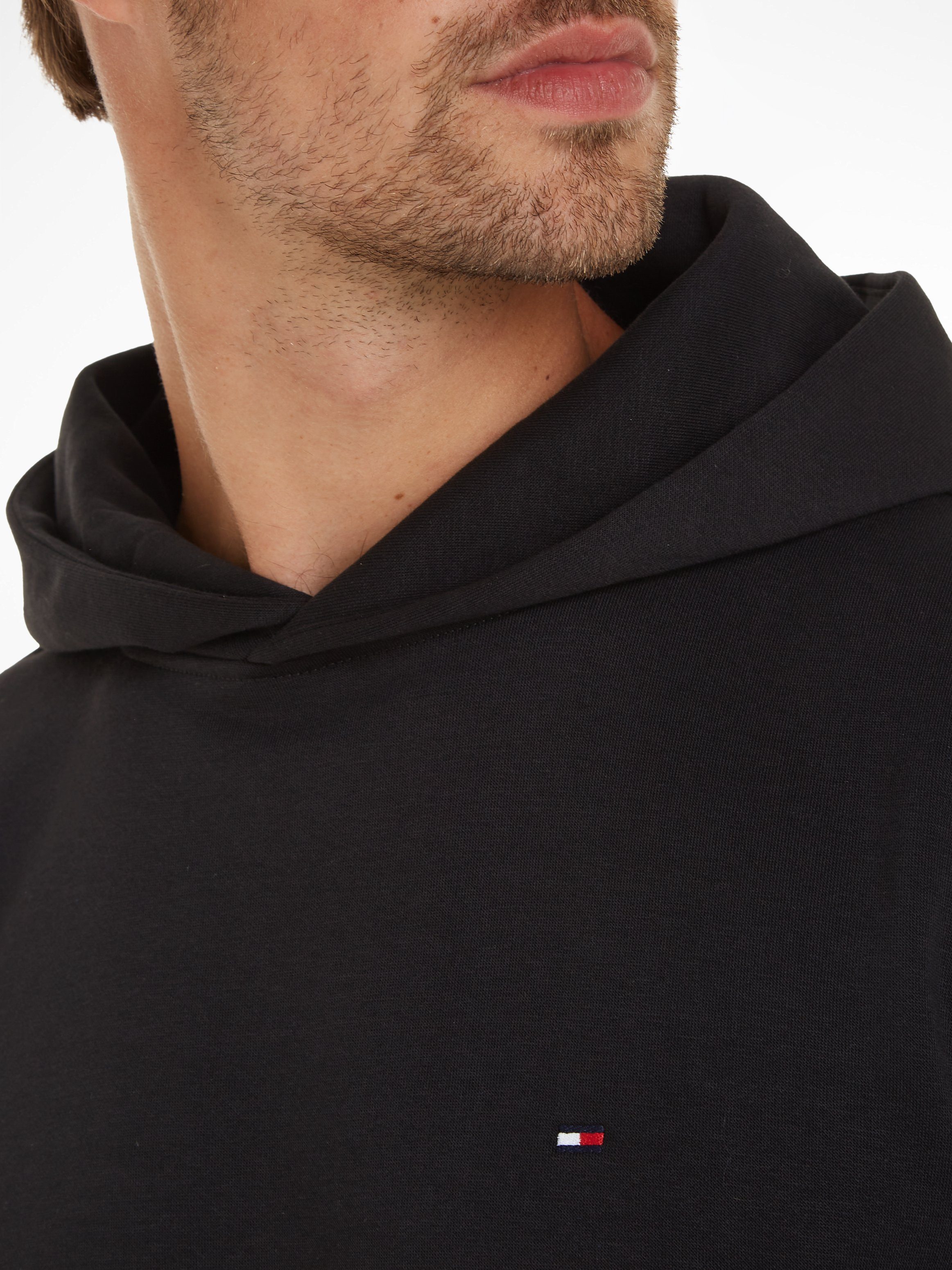 Tommy Hilfiger Hoodie FLAG LOGO HOODY mit Kängurutasche vorne