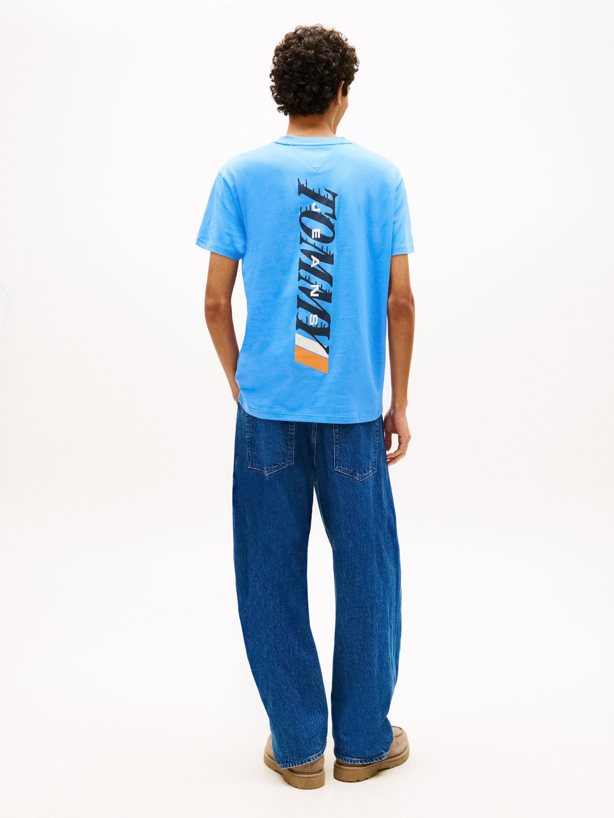 Tommy Jeans T-Shirt REGULAR VINTAGE LA BACK in regulärer Passform mit Markenprint – Bild 5 von 5