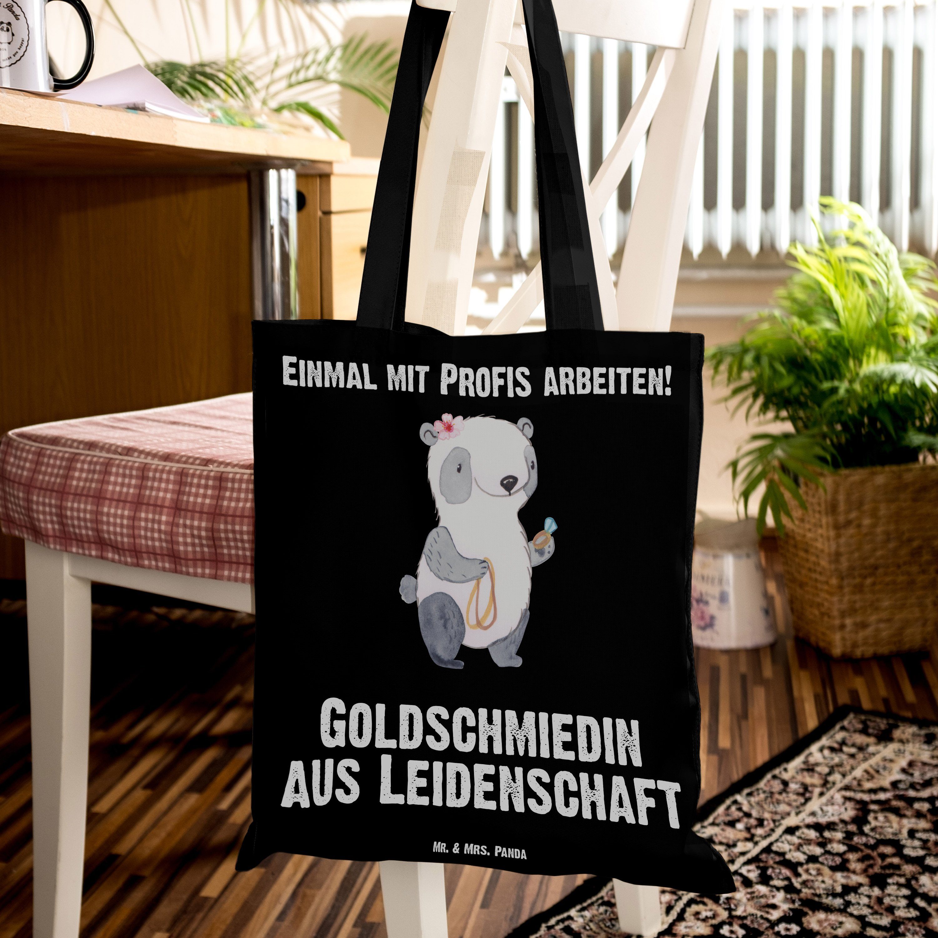 Mr. & Mrs. - Tragetasche Schwarz Geschenk, Goldschmiedin Ko Beuteltasche, aus Leidenschaft Panda (1-tlg) 