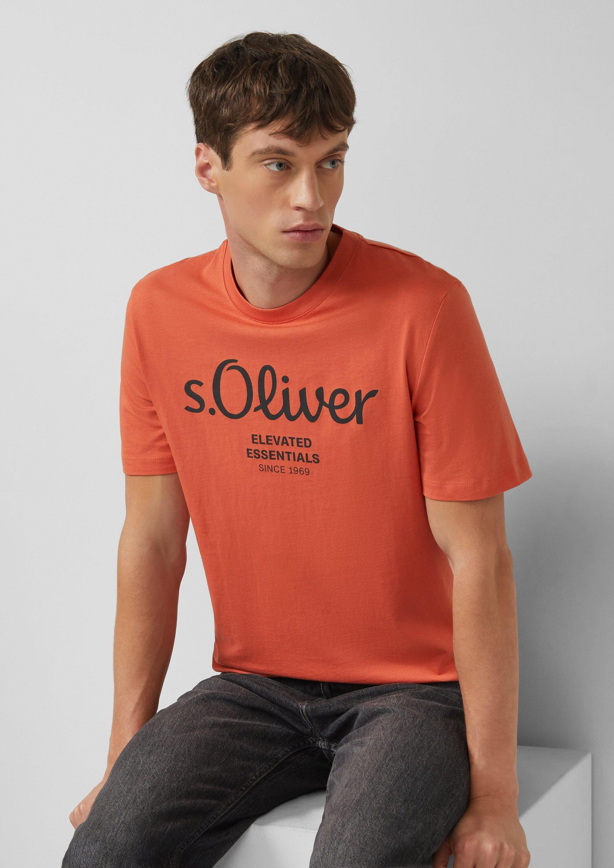 s.Oliver Kurzarmshirt T-Shirt Baumwoll-T-Shirt mit Logo-Print