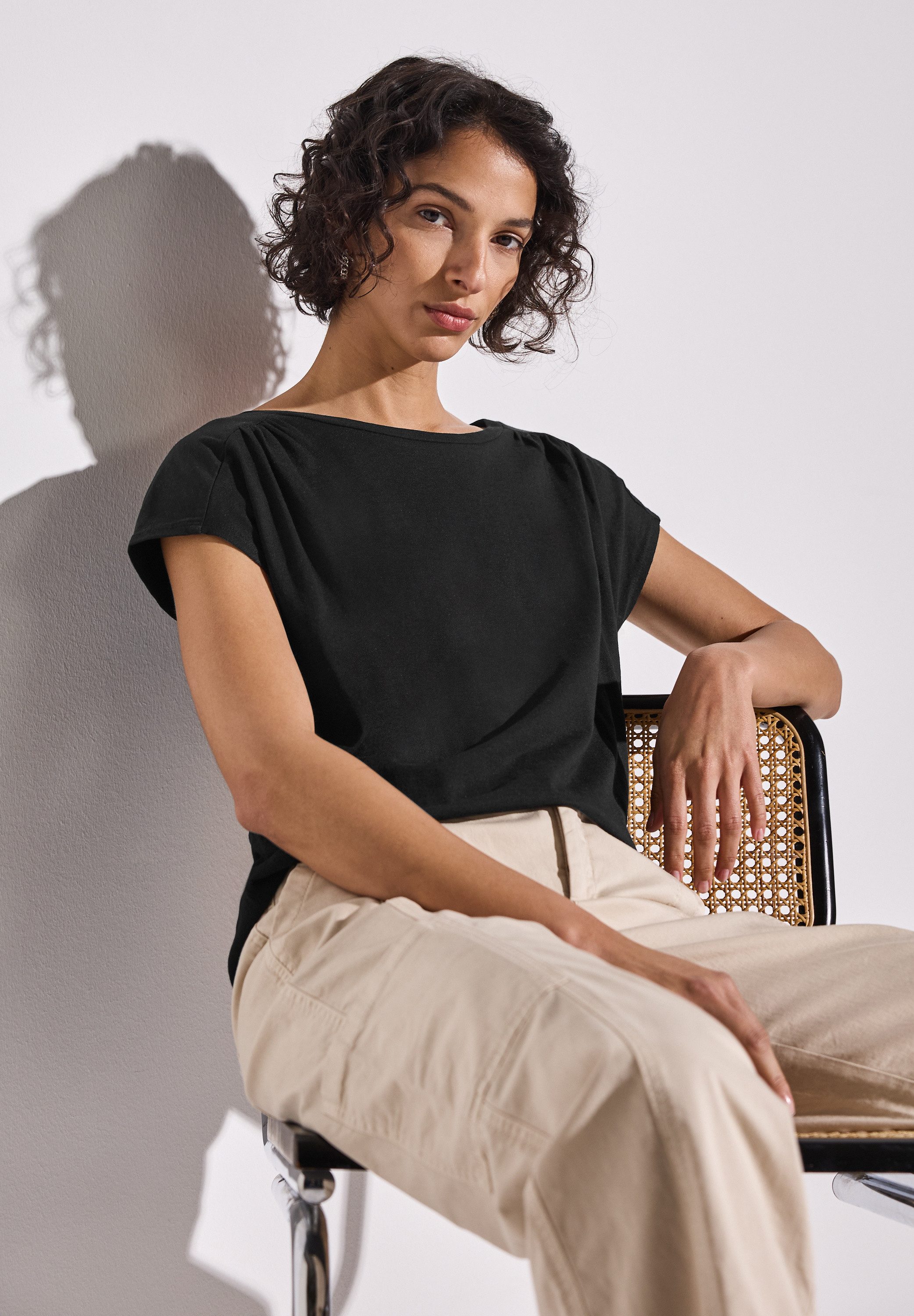 STREET ONE T-Shirt mit Seitlichen Einschlitzen am Saum