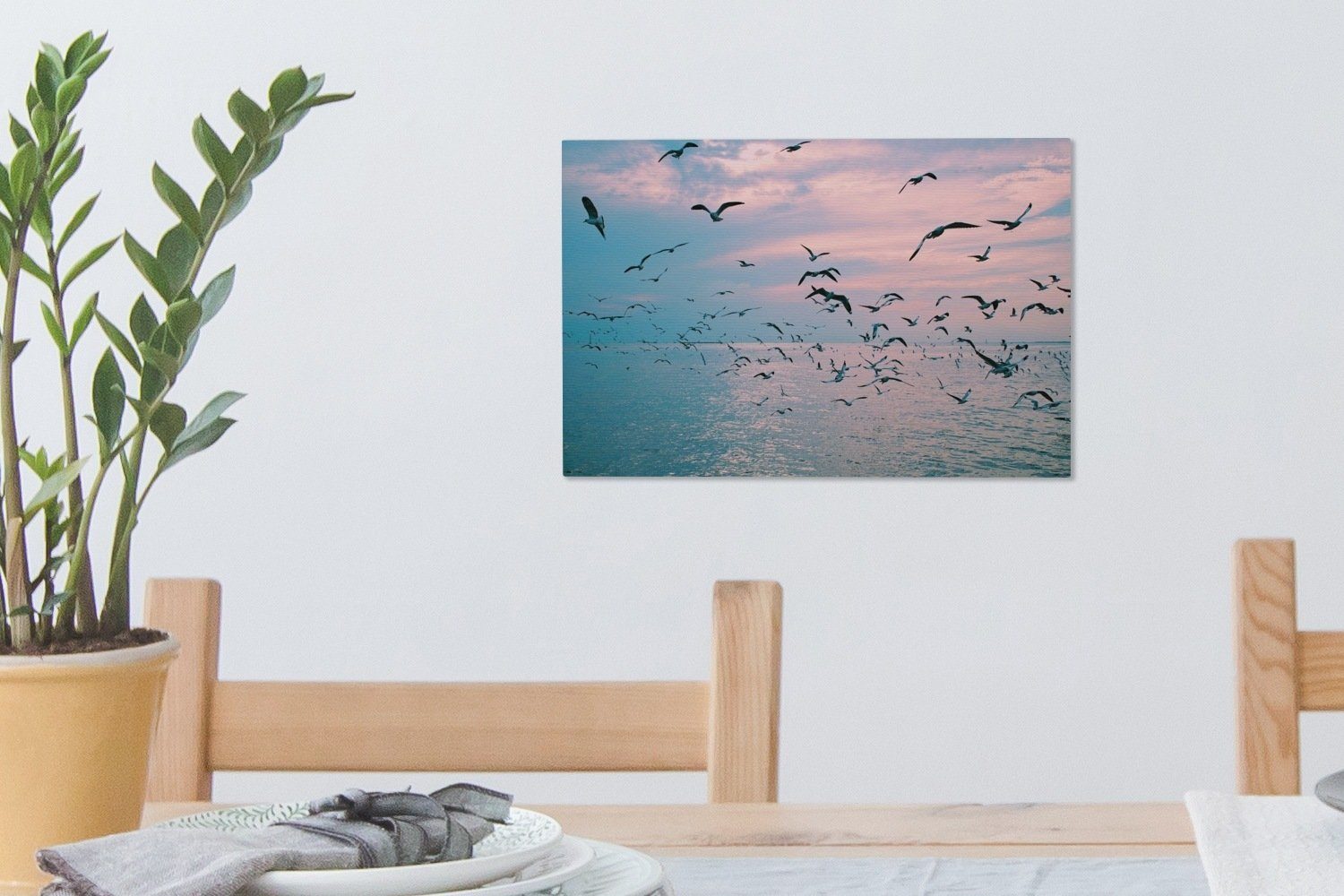 OneMillionCanvasses® Leinwandbild Schwarm von Möwen Wanddeko, 30x20 Aufhängefertig, Leinwandbilder, Wandbild Sonnenuntergang, (1 bei cm St)