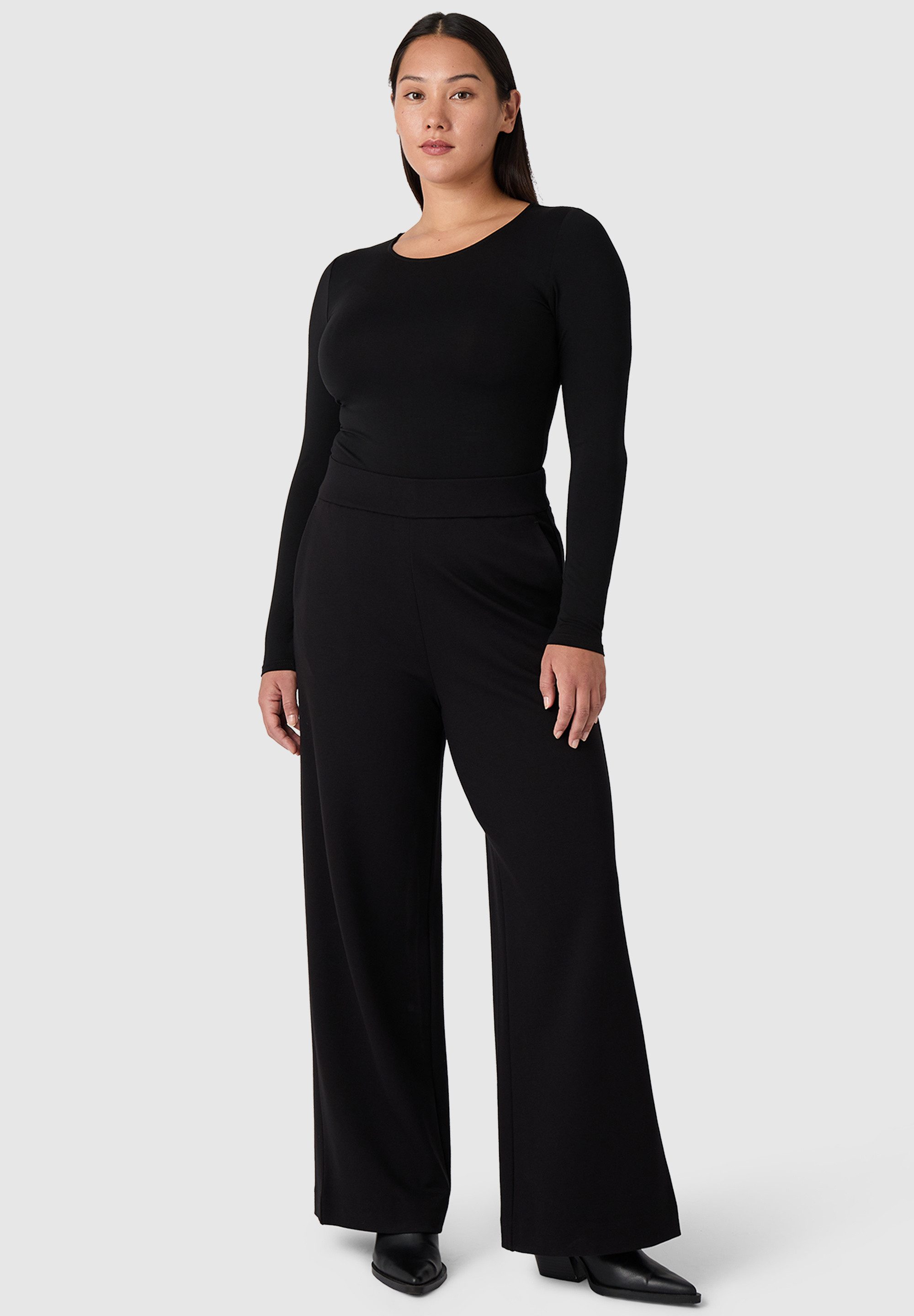 Les Lunes Langarmbody ALENA Body Bambusviskose, klassischer Schnitt, 3/4 Ärmel, Tanga Passform
