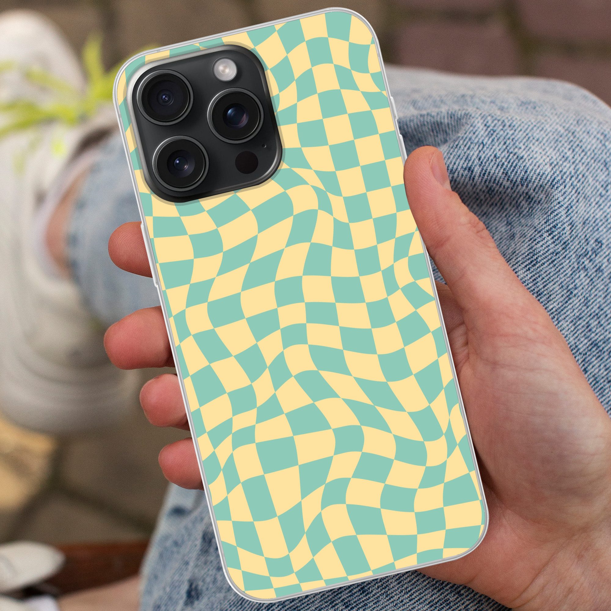 MuchoWow Handyhülle für Apple iPhone 15 Pro Max Quadratisches Muster - Gelb - Blau - Welle, Smartphone-Bumper, Print, Handy Schutzhülle Dünn