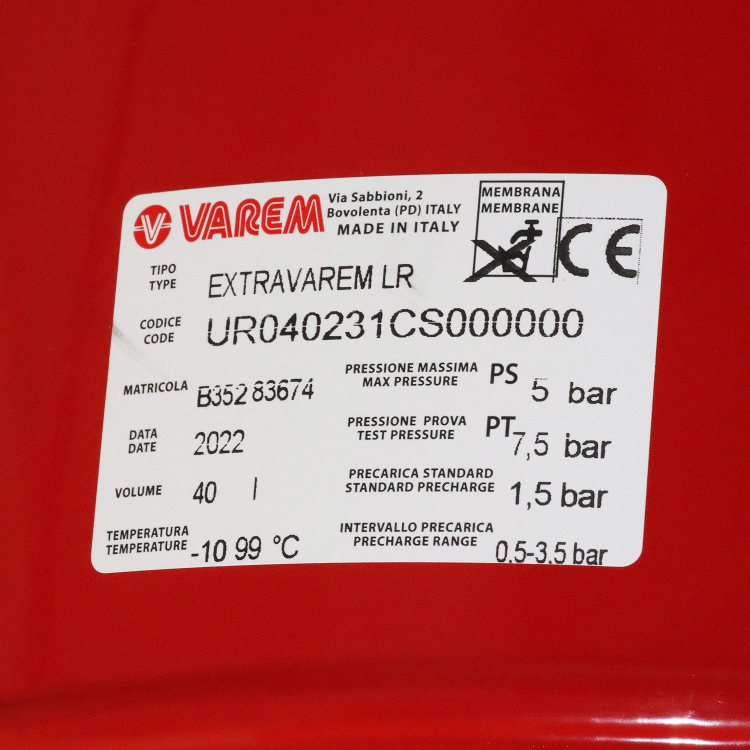 Varem Heizkörper Ausdehnungsgefäß für Heizungsanlagen hängend 3/4 320x580 5 bar 40L, Einfache Montage ohne Spezialwerkzeug