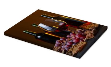 Posterlounge Leinwandbild Editors Choice, Rotwein mit Trauben und Weinblättern, Küche Mediterran Fotografie