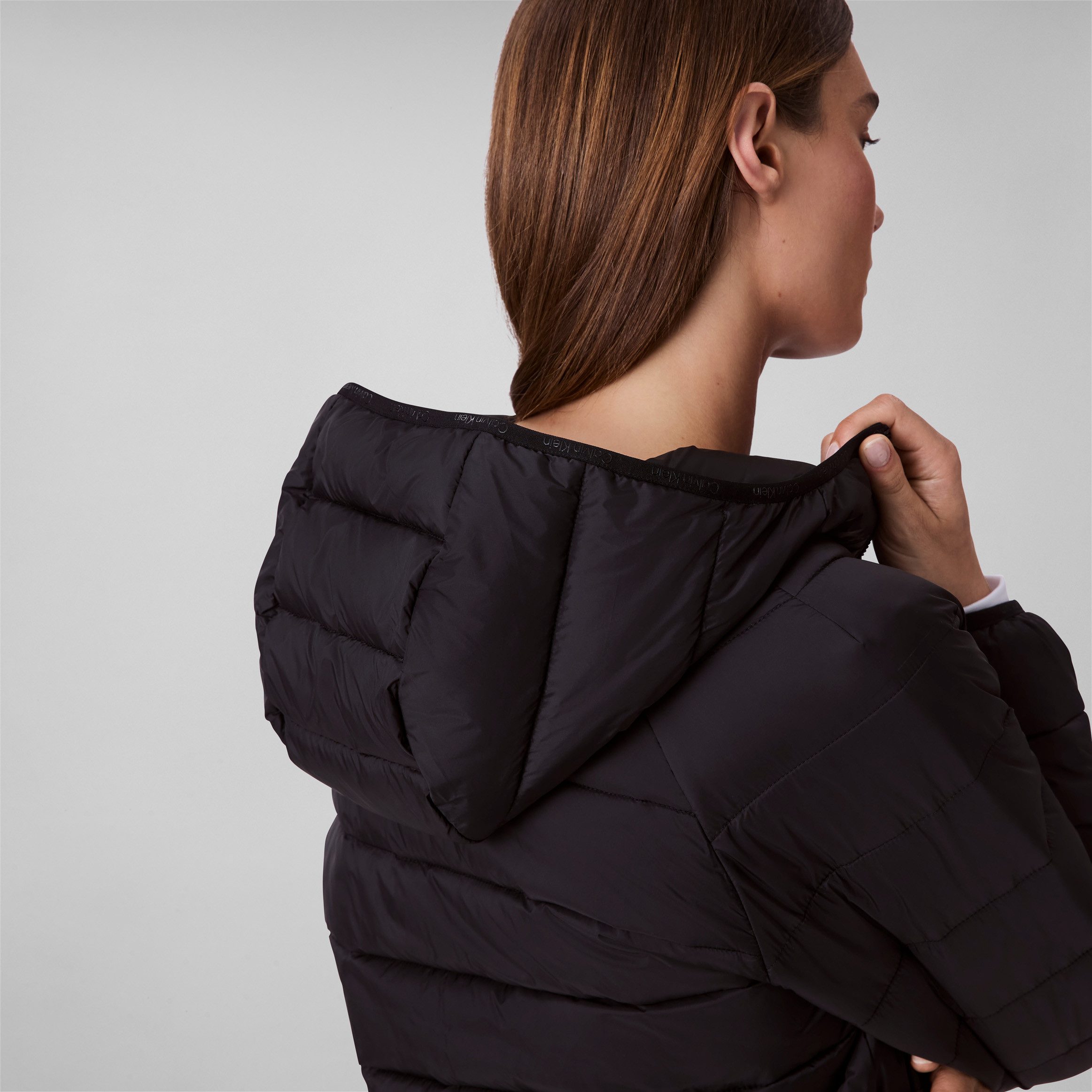 Calvin Klein Jeans Steppjacke LGHTWGHT QLTD JCKT P Mit Rundhalsausschnitt