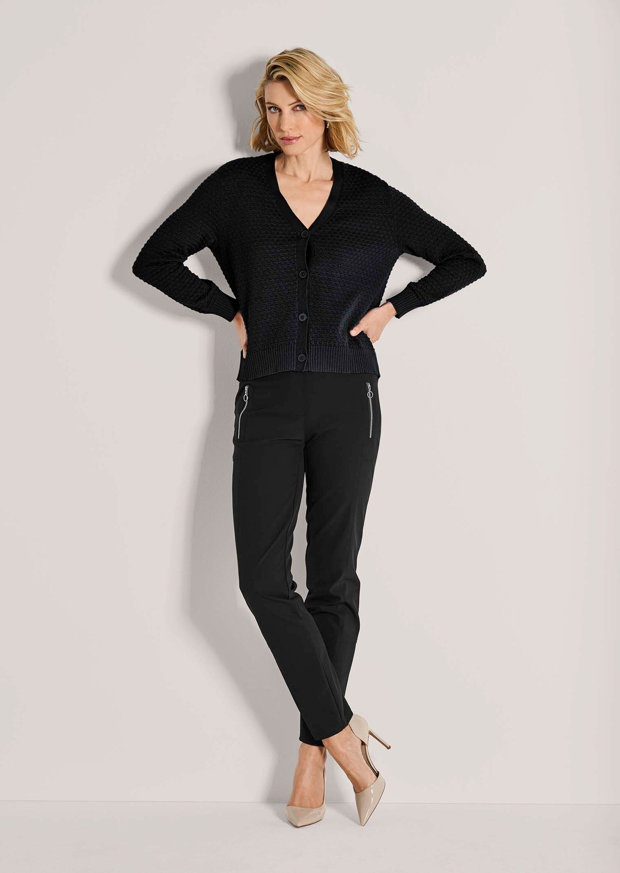 MADELEINE Strickjacke Eleganter Cardigan mit V-Ausschnitt Jacke mit Noppens günstig online kaufen