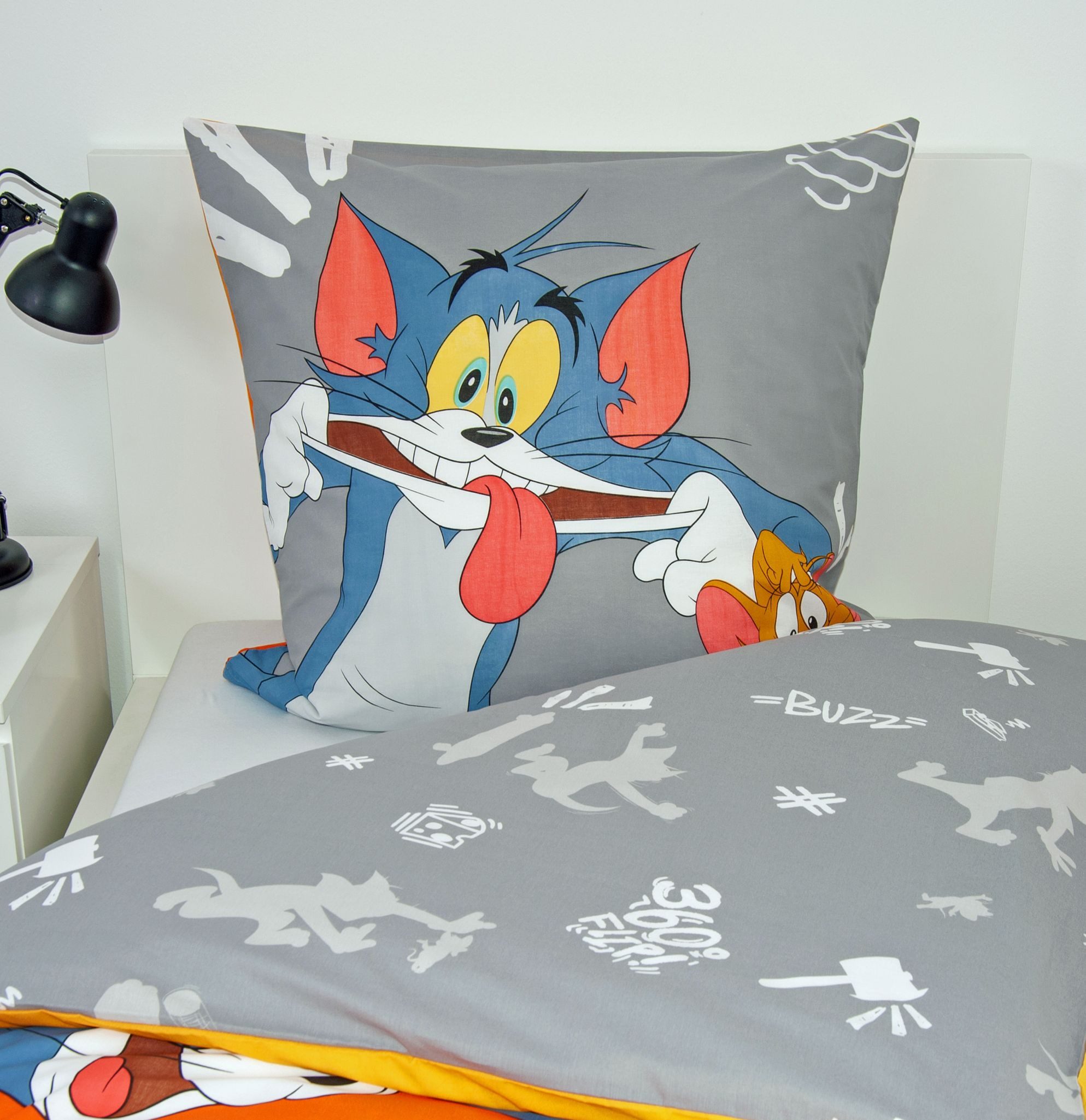 Herding Kinderbettwäsche Tom & Jerry 135x200cm Jagd nach Katz & Maus, Renforcé, 2 teilig, TOM AND JERRY, Orange Anthrazit, Baumwolle