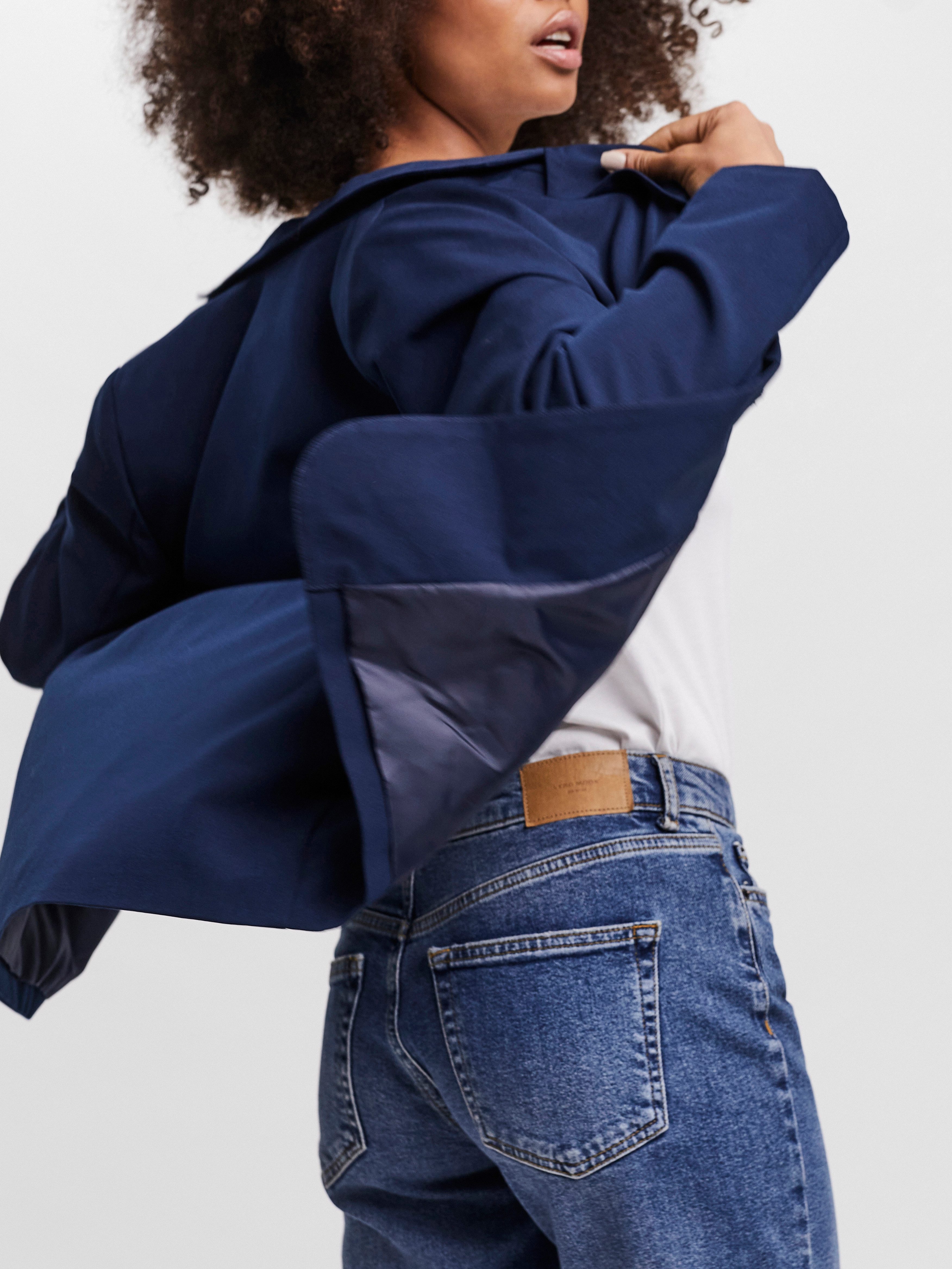 Vero Moda Longblazer VMZELDA LS LOOSE BLAZER NOOS lässige Form, 1-Knopf Verschluss