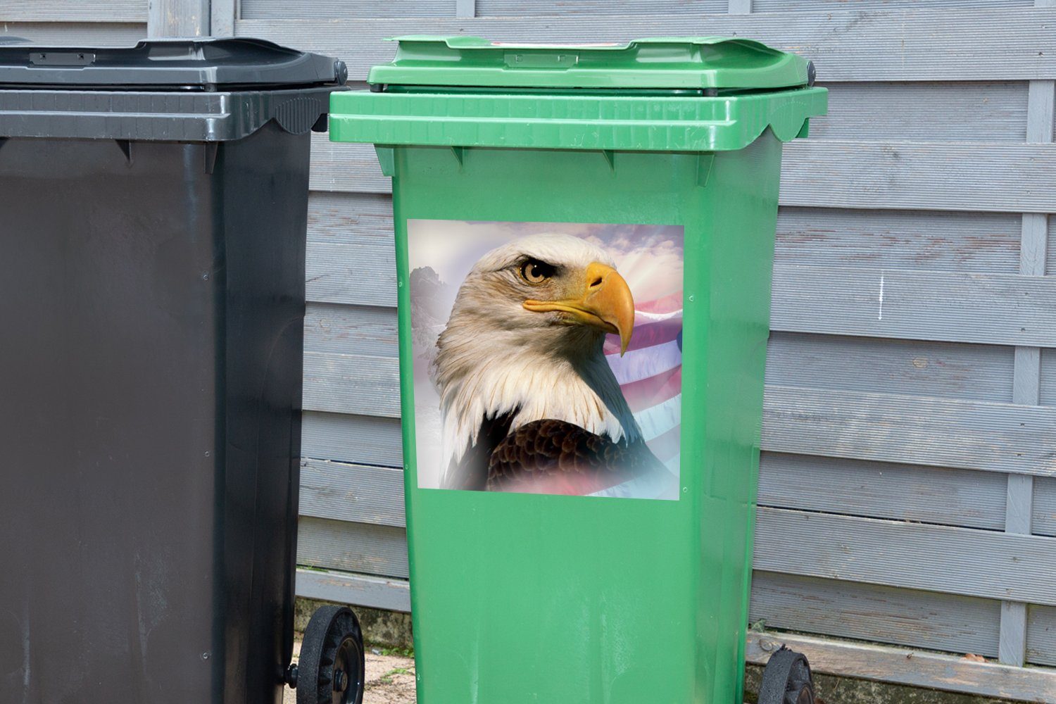 Flagge Container, Sticker, Ein amerikanischer Mülltonne, MuchoWow Weißkopfseeadler Wandsticker (1 mit Mülleimer-aufkleber, St), einer Abfalbehälter amerikanischen