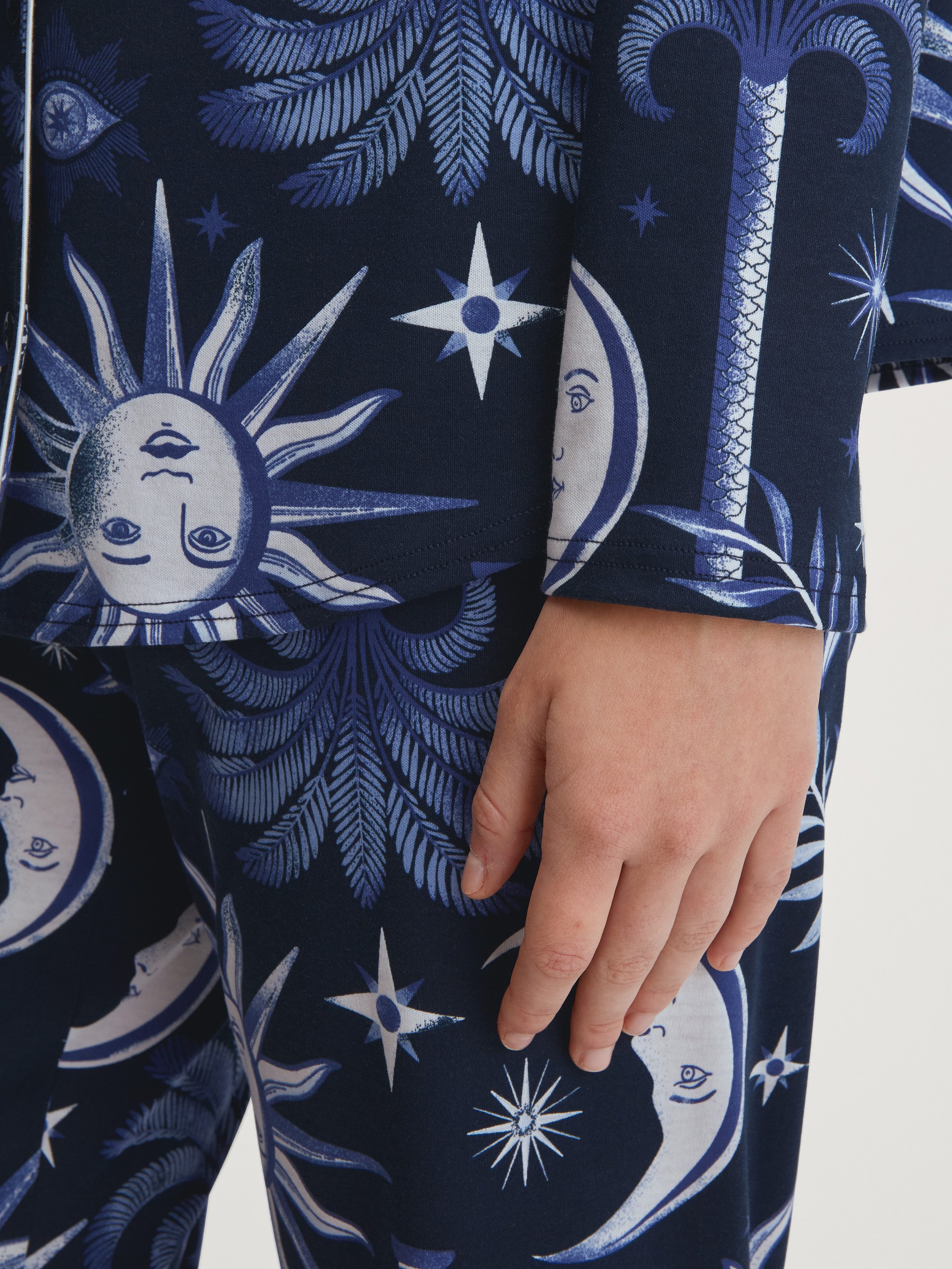 CALIDA Pyjama Cosy Nights Damen (2 tlg) mit Knöpfen, 100% Baumwolle Interlock Qualität, weich, hautfreundlich