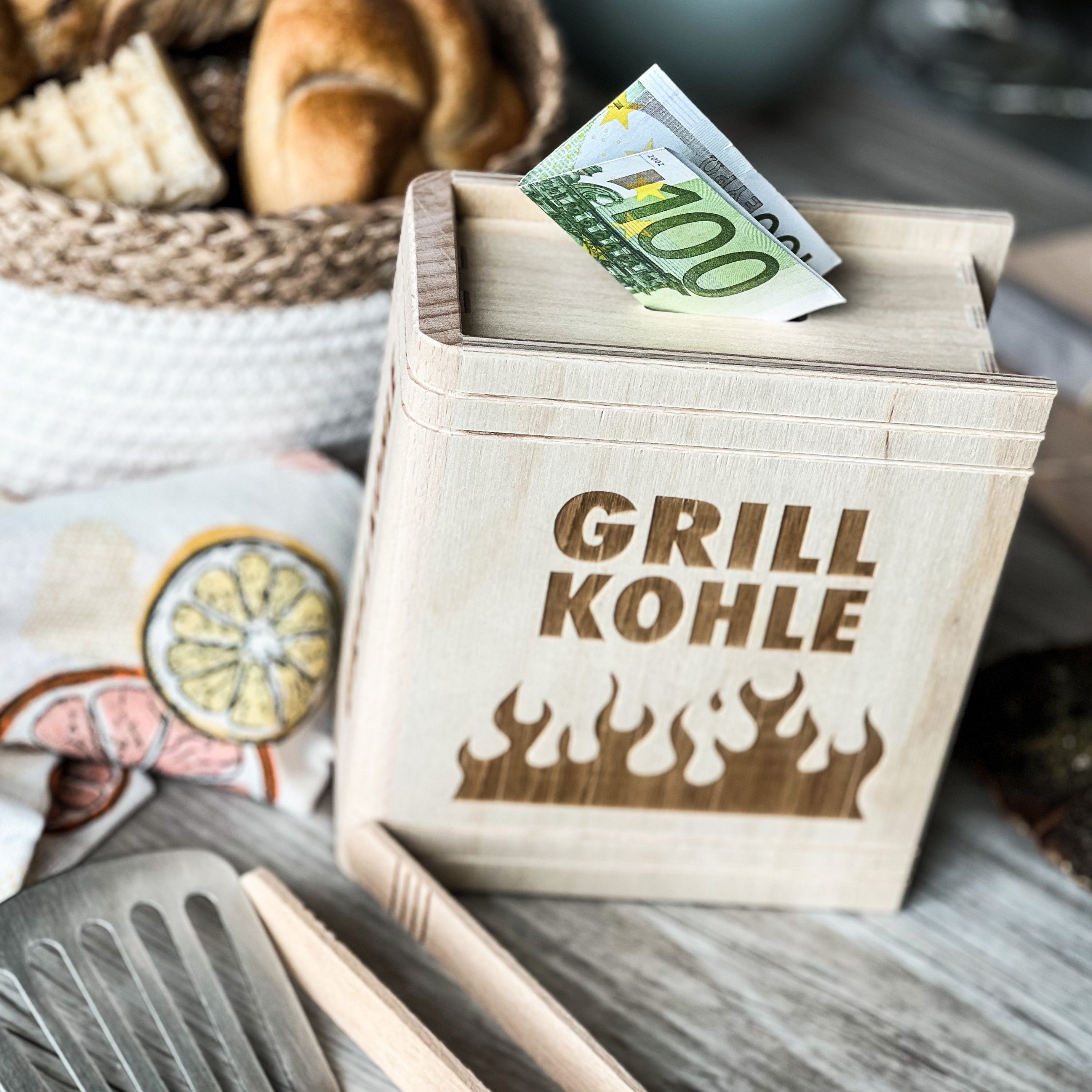 Spruchreif® Spardose Spardose Buch aus Holz mit Gravur, Geschenkidee Geburtstag