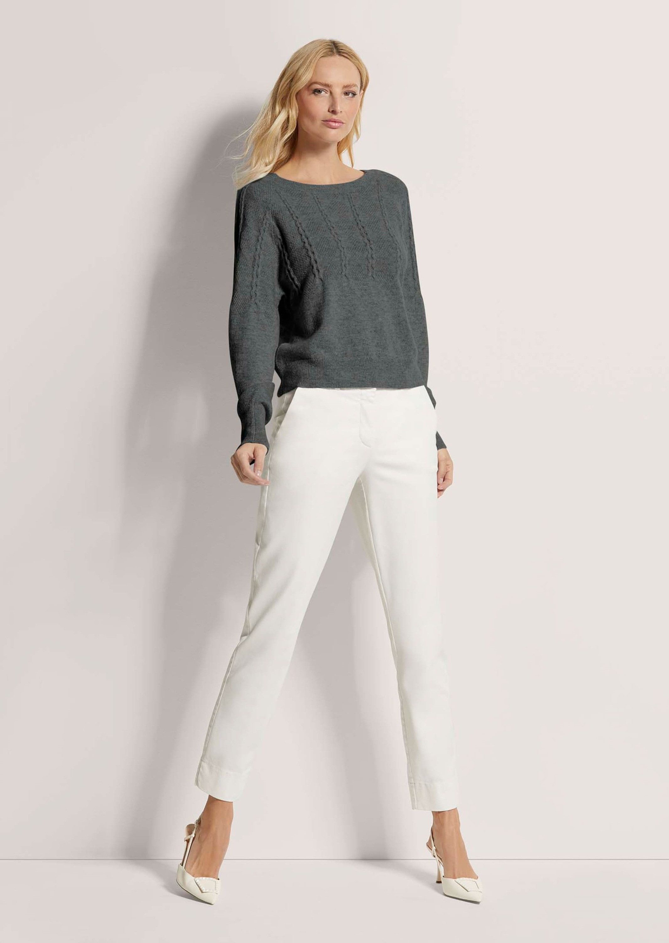 MADELEINE Strickpullover Rundhals-Pullover mit Zopfmuster