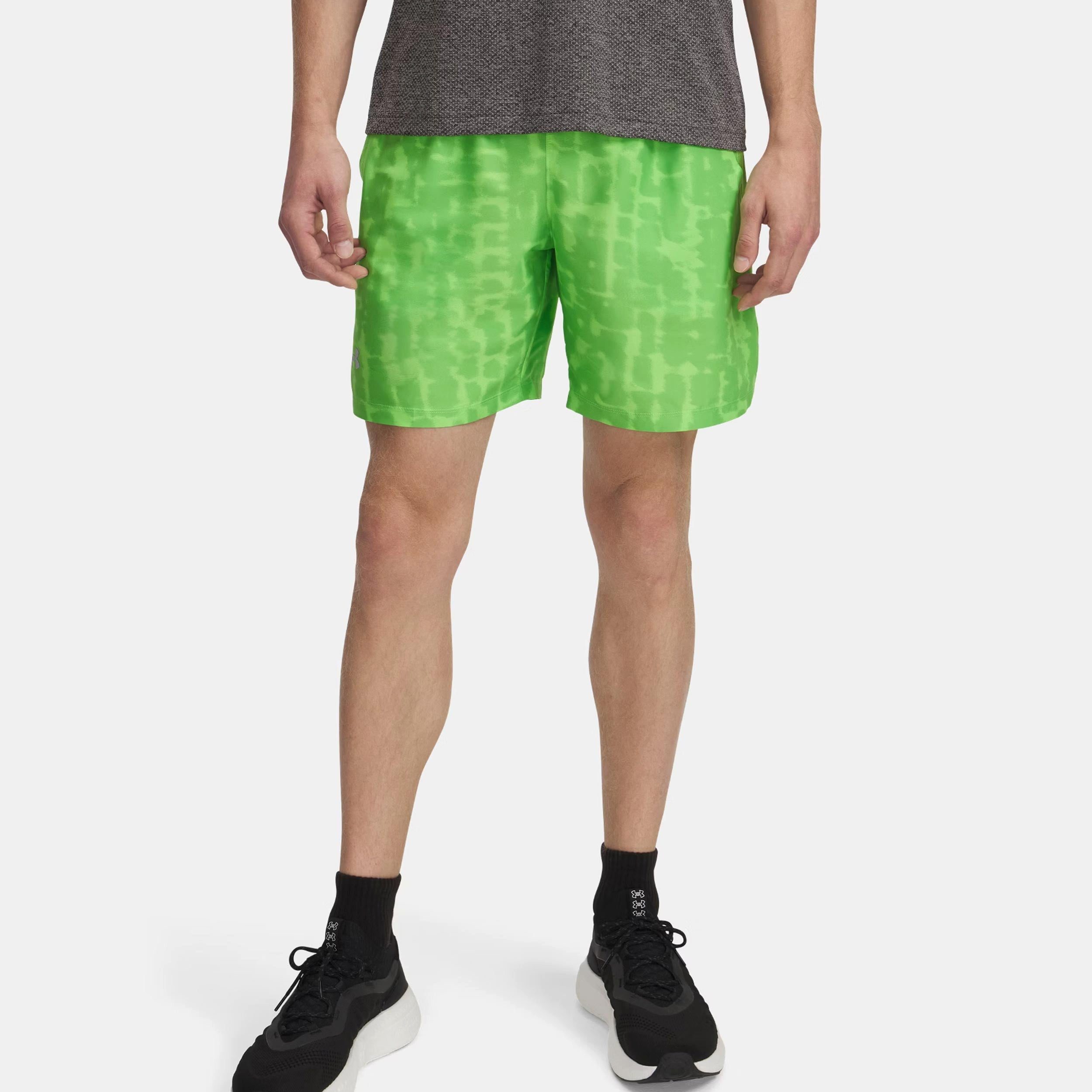Under Armour® Laufshorts Launch Print 7in