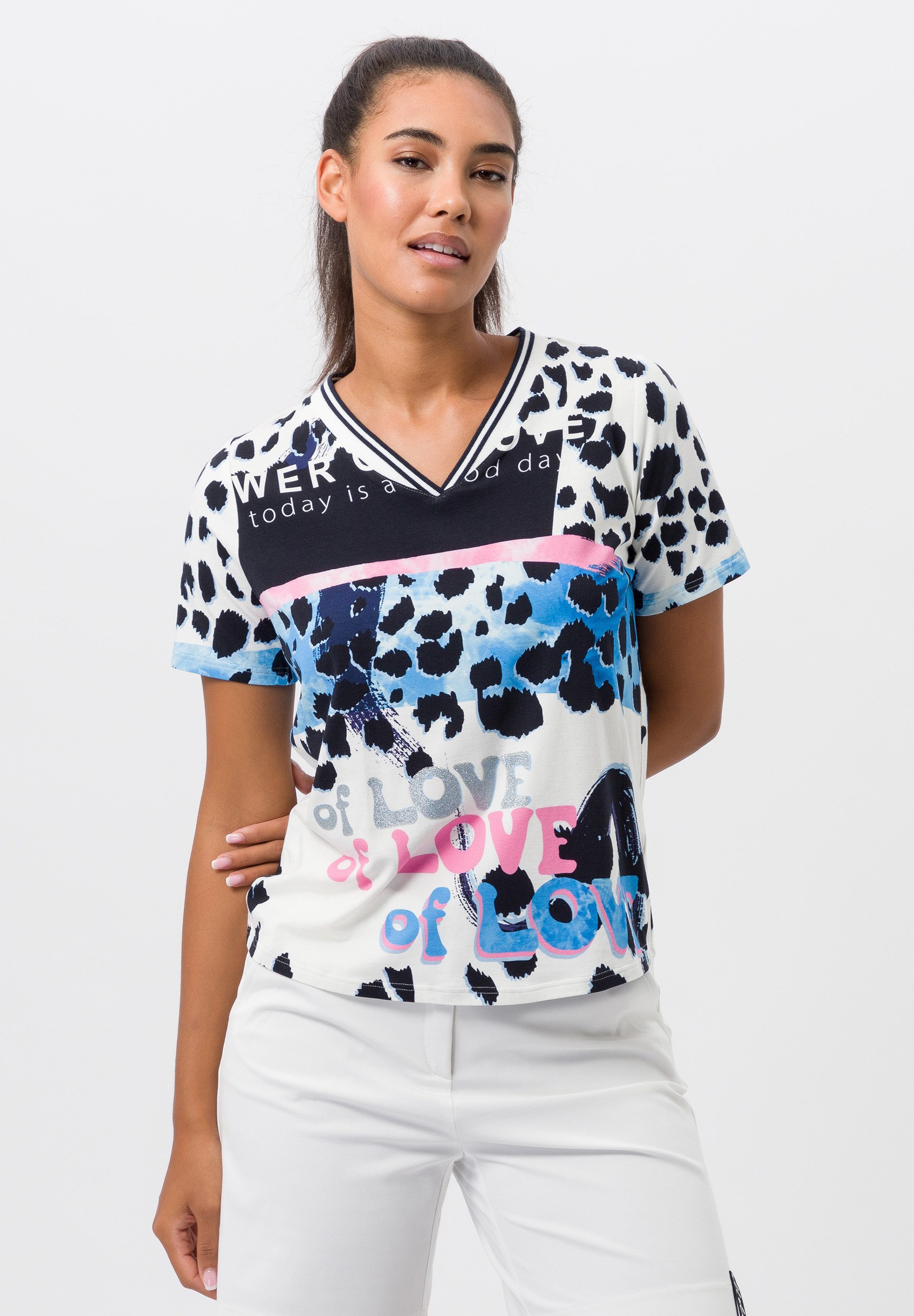 Kurzarmshirt mit glitzerndem Alloverprint