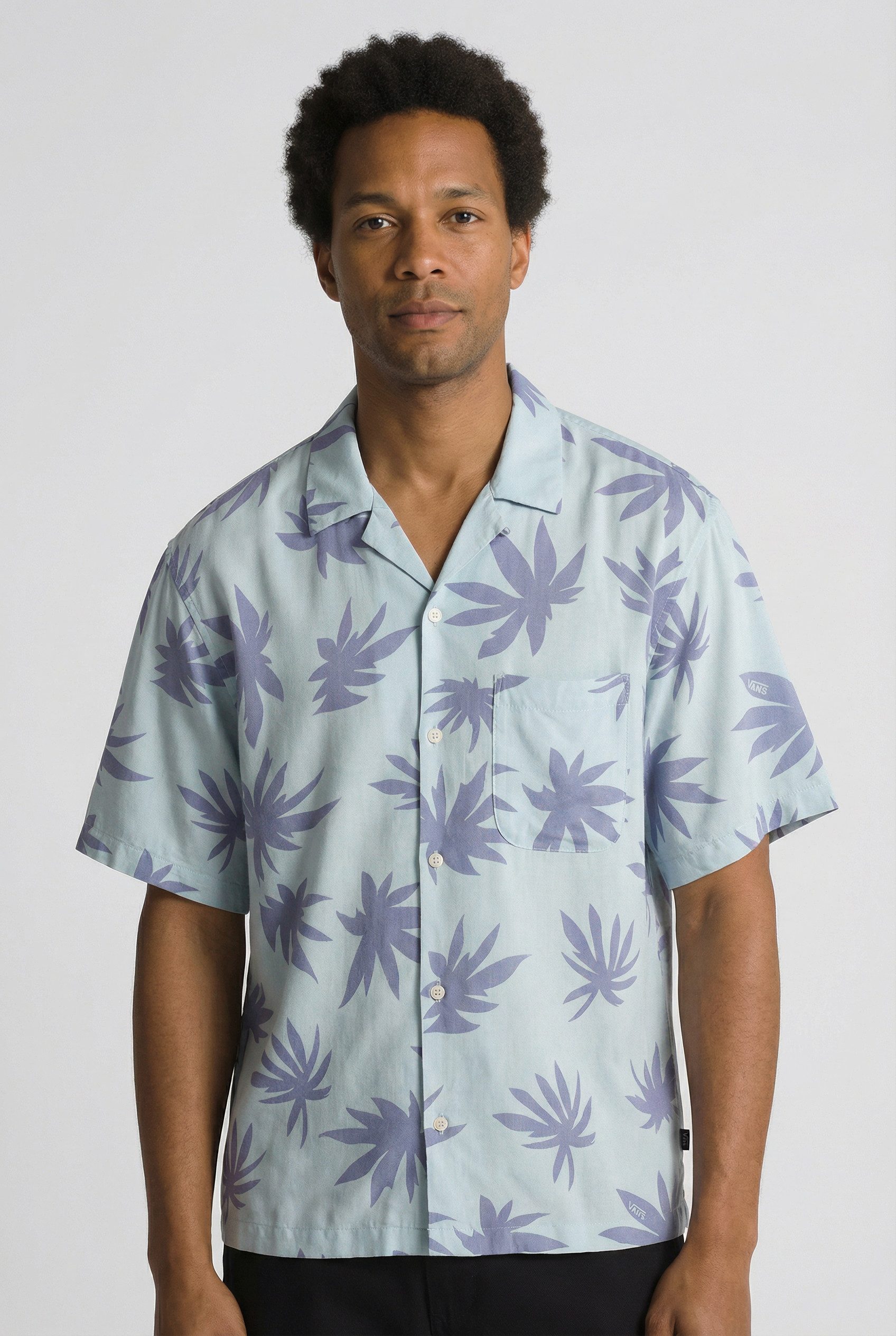 Vans Kurzarmhemd VAN DOREN PRINTED CAMP SS SHIRT 2 Kurzarm, sportlicher Stil, für sportliche Aktivitäten und Freizeit