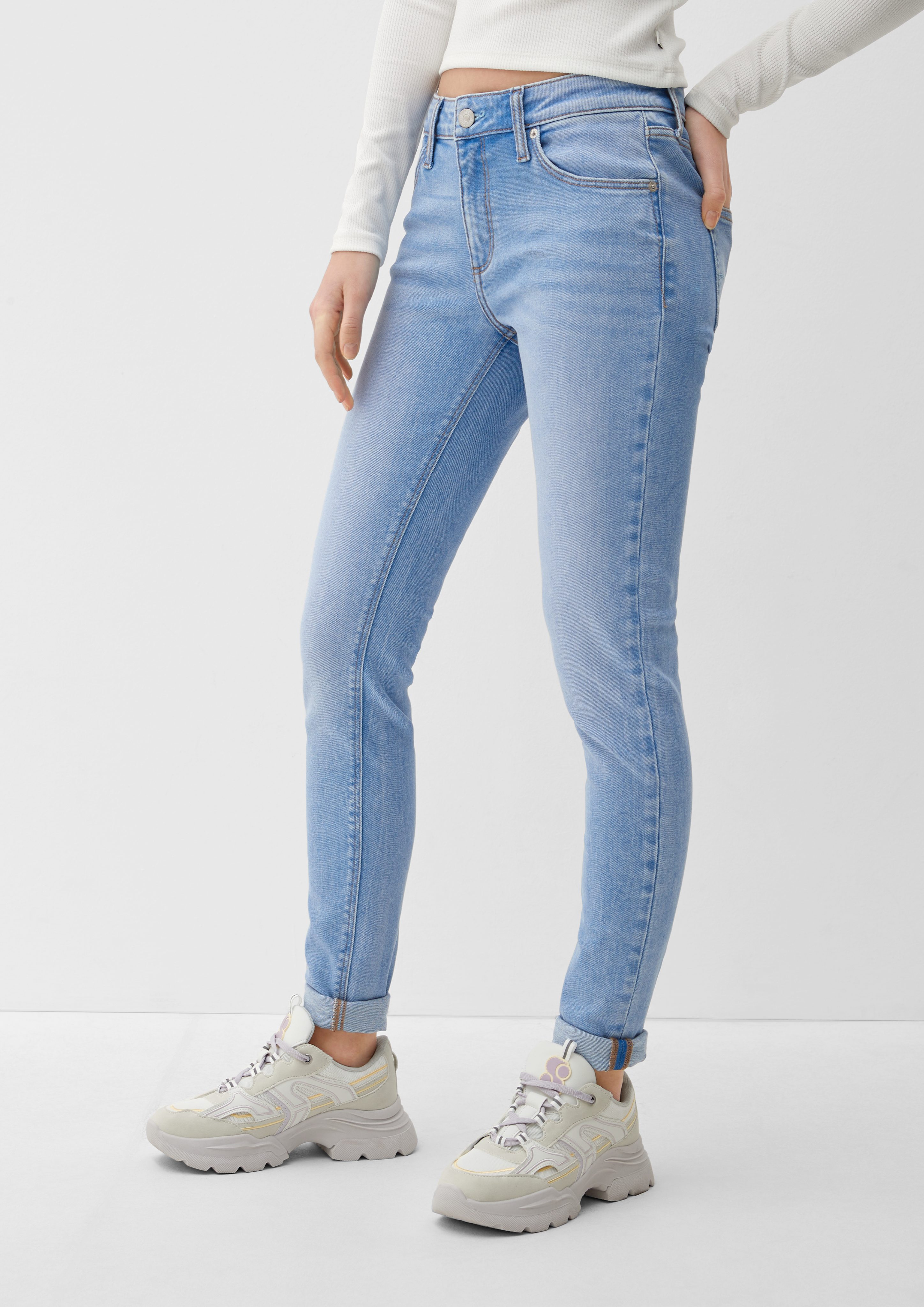 Mid Fit Rise / Skinny Jeans Sadie / / Stoffhose Skinny Leg QS Logo Waschung,