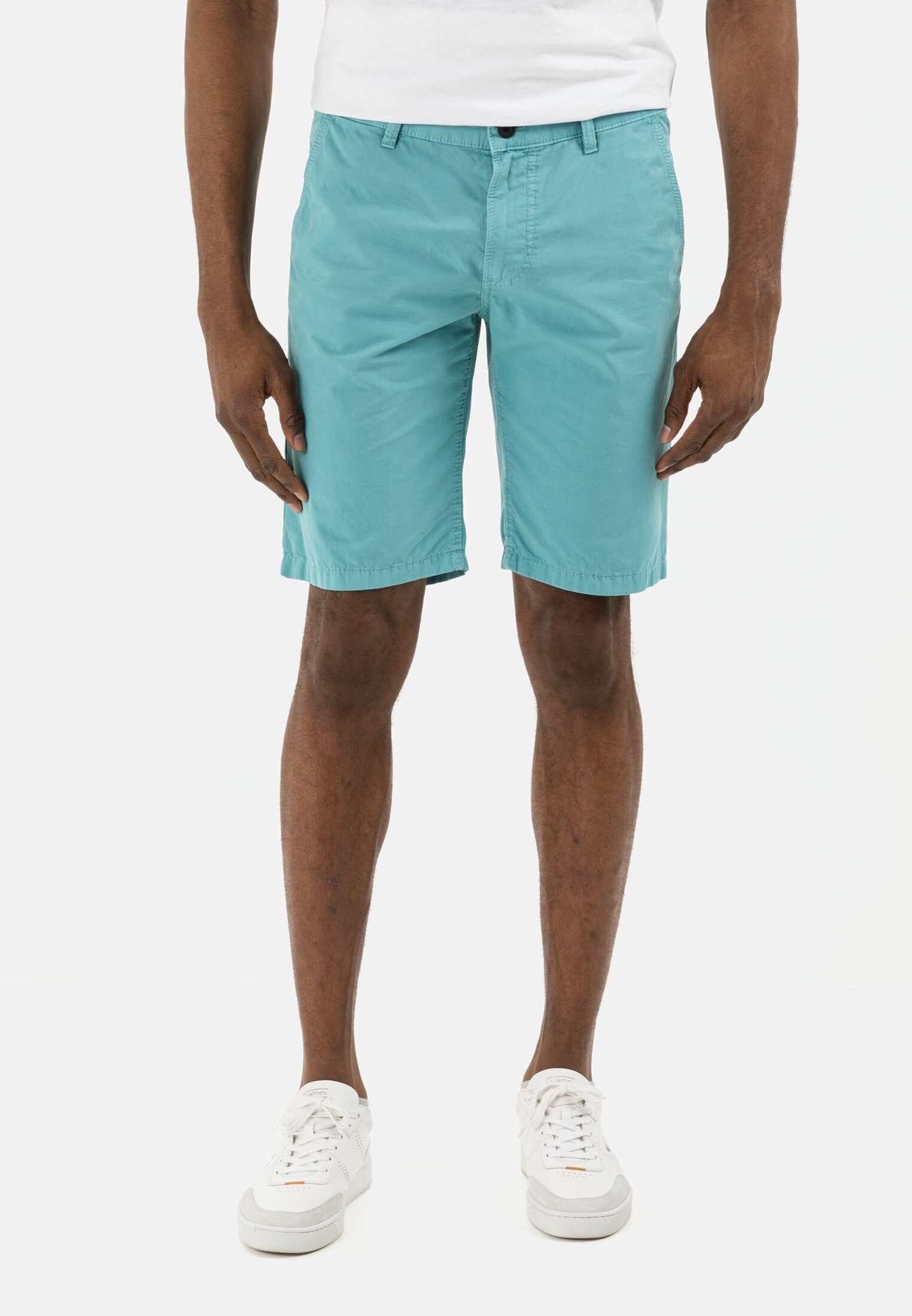 Chinoshorts aus reiner Baumwolle