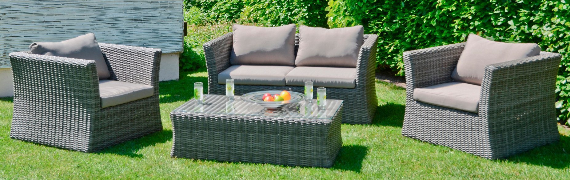 Loungeset »AVILA«, 13-tlg., 2er-Sofa, 2 Sessel, Tisch 62x111 cm, Polyrattan Loungeset »AVILA«, 13-tlg., 2er-Sofa, 2 Sessel, Tisch 62x111 cm, Polyrattan