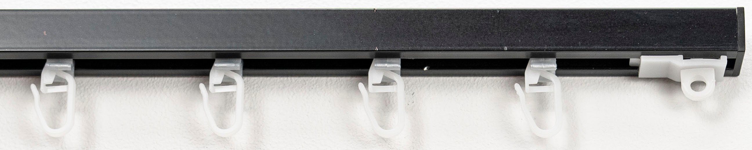 Wunschmaßlänge, Gardinenschiene GARESA, 160, Deckenmontage schwarz Aluminium-Innenlaufgarnitur, schlichte verlängerbar, 1-läufig, verschraubt,