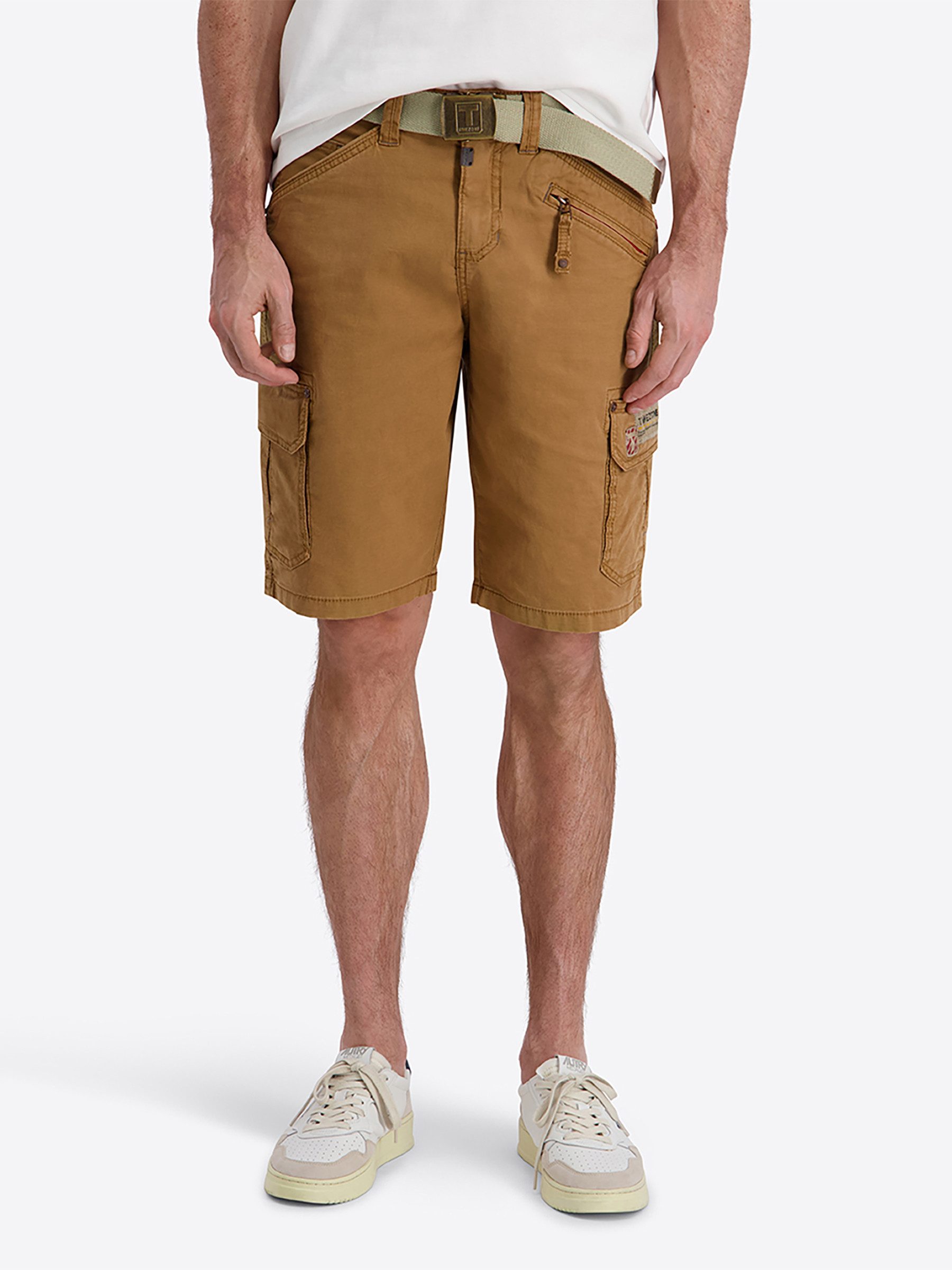 TIMEZONE Cargoshorts Inklusive Gürtel Cargotaschen Reißverschluss Bundkomfort für Herren (1-tlg) Baumwolle Normal Fit Einfarbig atmungsaktiv Reißverschluss