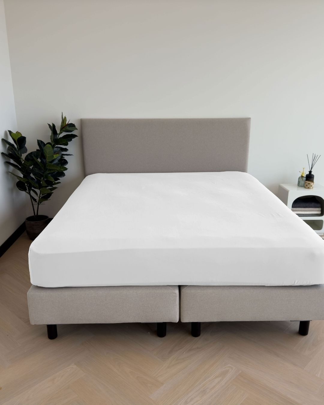 Kayori Spannbettlaken Emma, Mako-Satin, Gummizug: rundum, (1 Stück), 100% Baumwollsatin