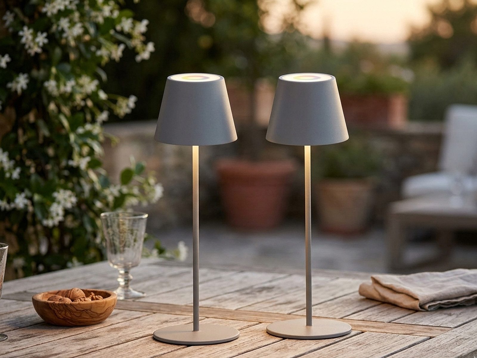 easy! BY FHL LED Außen-Tischleuchte, USB-Ladefunktion, LED fest integriert, Warmweiß, RGB Farbwechsler, 2er SET Outdoor Lampen dimmbar ohne Strom-Anschluss - Akku aufladbar