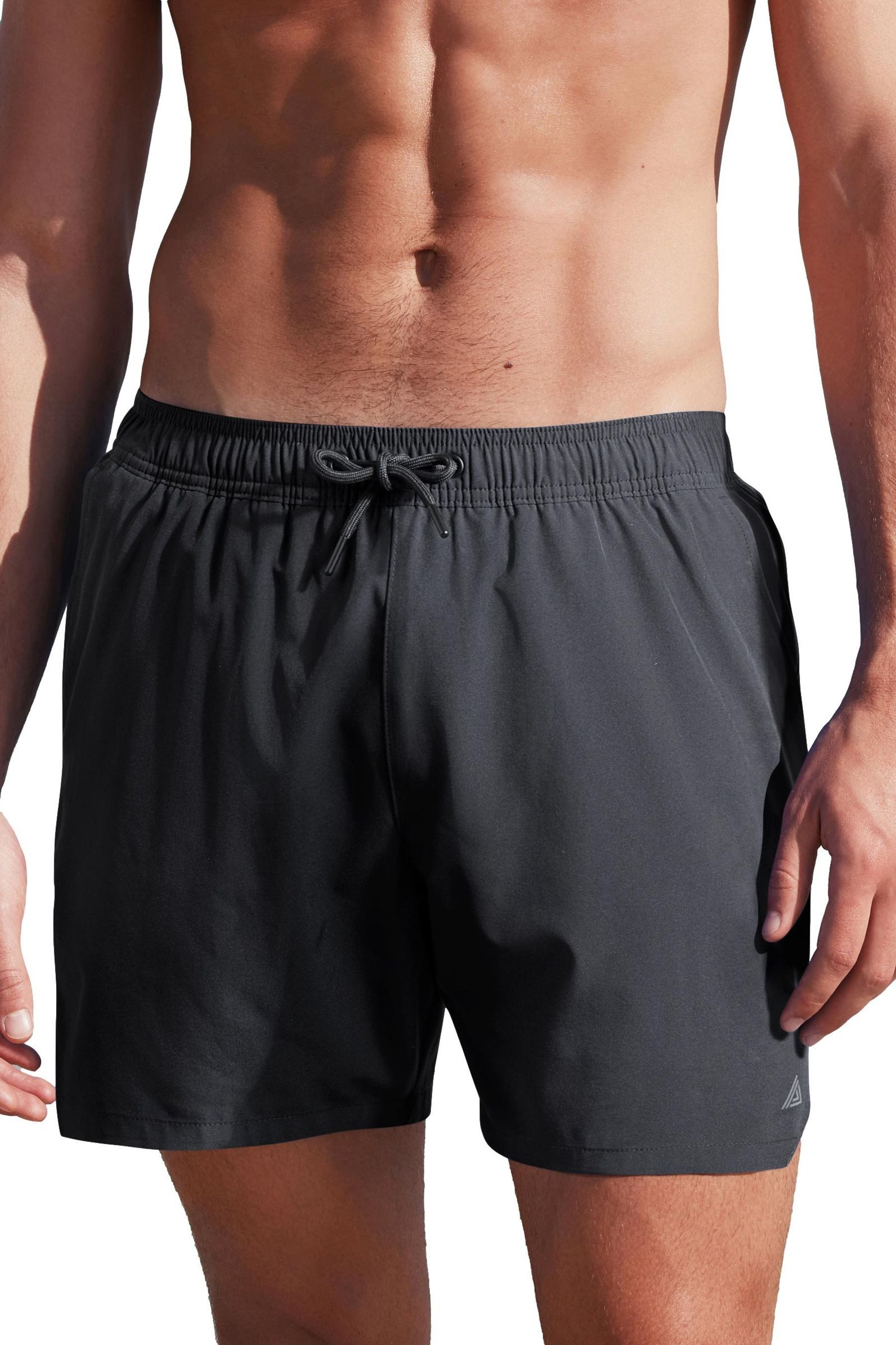 Next Badeshorts Gefütterte Active Badeshorts (1-St) günstig online kaufen