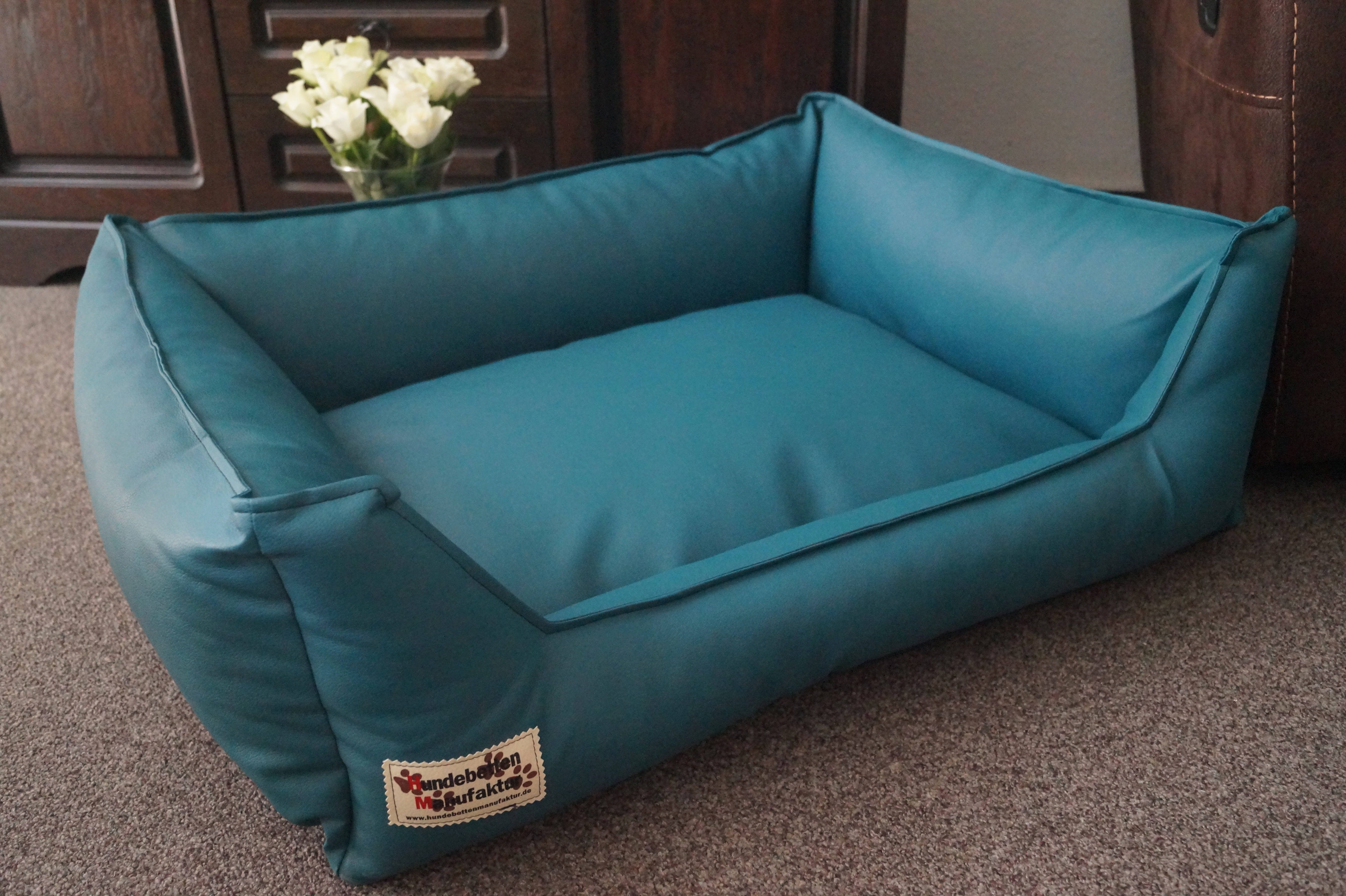Hundebettenmanufaktur Hundekorb Hundesofa Schlafplatz Kunstleder Similpelle günstig online kaufen