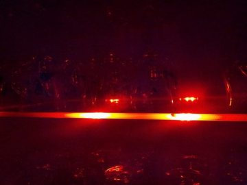 TRANGO LED Glaskantenbeleuchtung, 2er Set RGB Farbwechsel LED Glaskantenbeleuchtung 5022-02 inkl. Fernbedienung Schrankbeleuchtung I Glasbodenbeleuchtung I Vitrinenbeleuchtung I LED Clips I Möbelbeleuchtung
